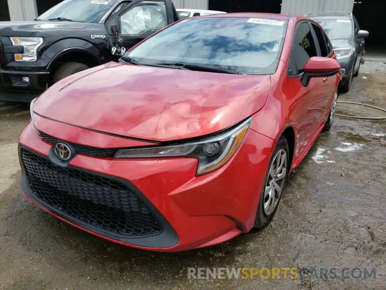 2 Photograph of a damaged car 5YFEPRAE8LP072400 TOYOTA COROLLA 2020