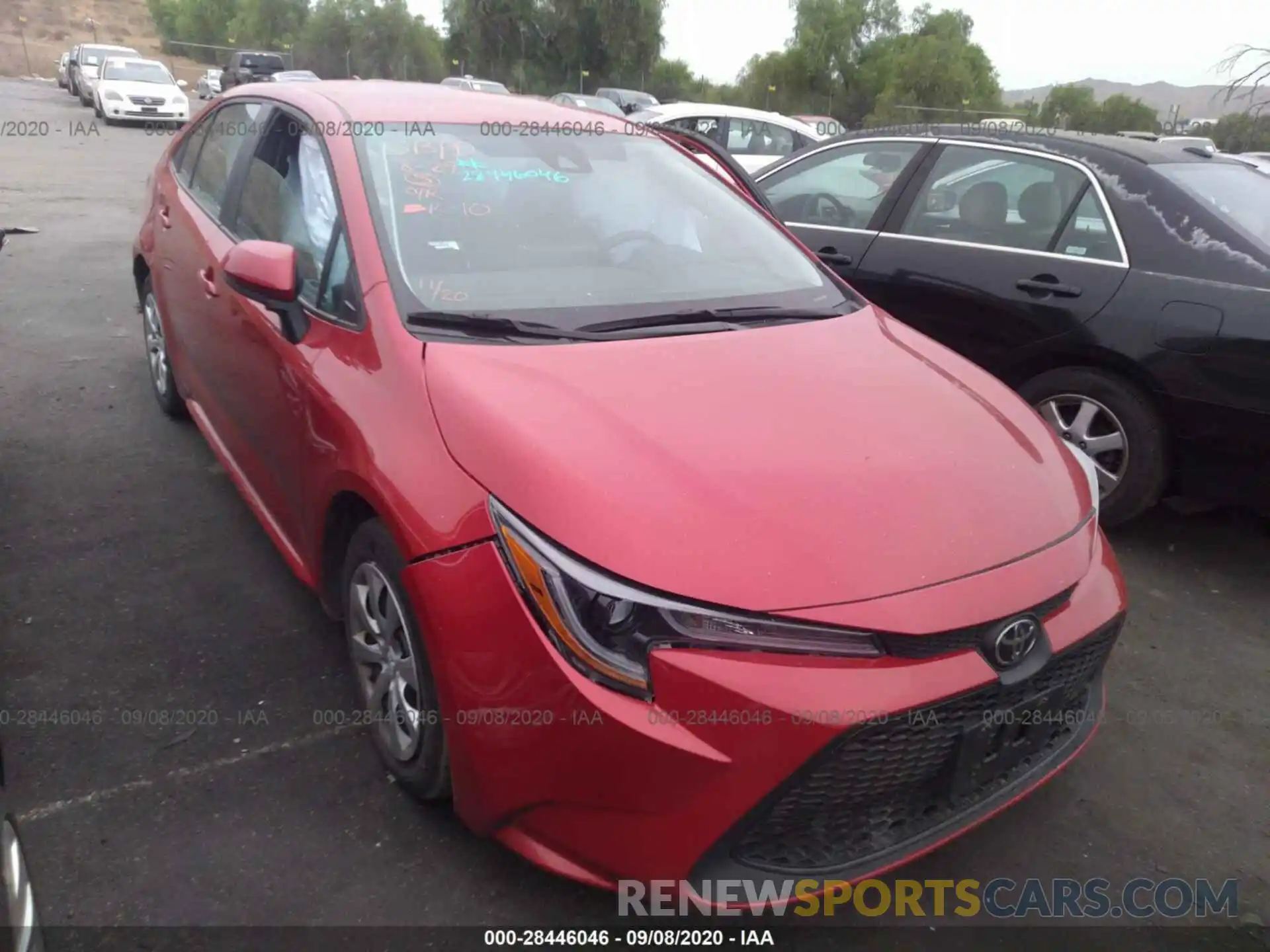 1 Photograph of a damaged car 5YFEPRAE8LP073157 TOYOTA COROLLA 2020