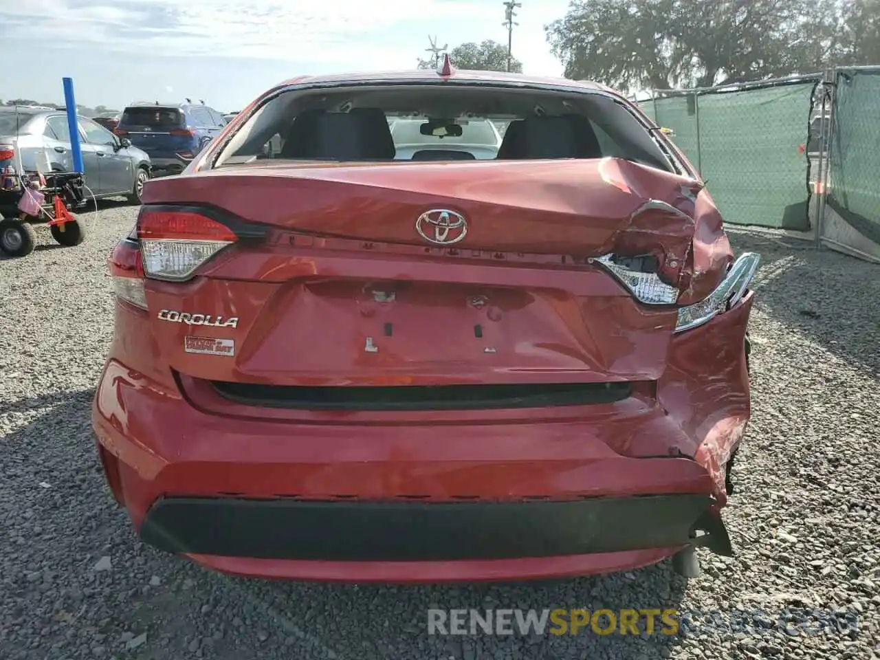 6 Photograph of a damaged car 5YFEPRAE8LP074048 TOYOTA COROLLA 2020