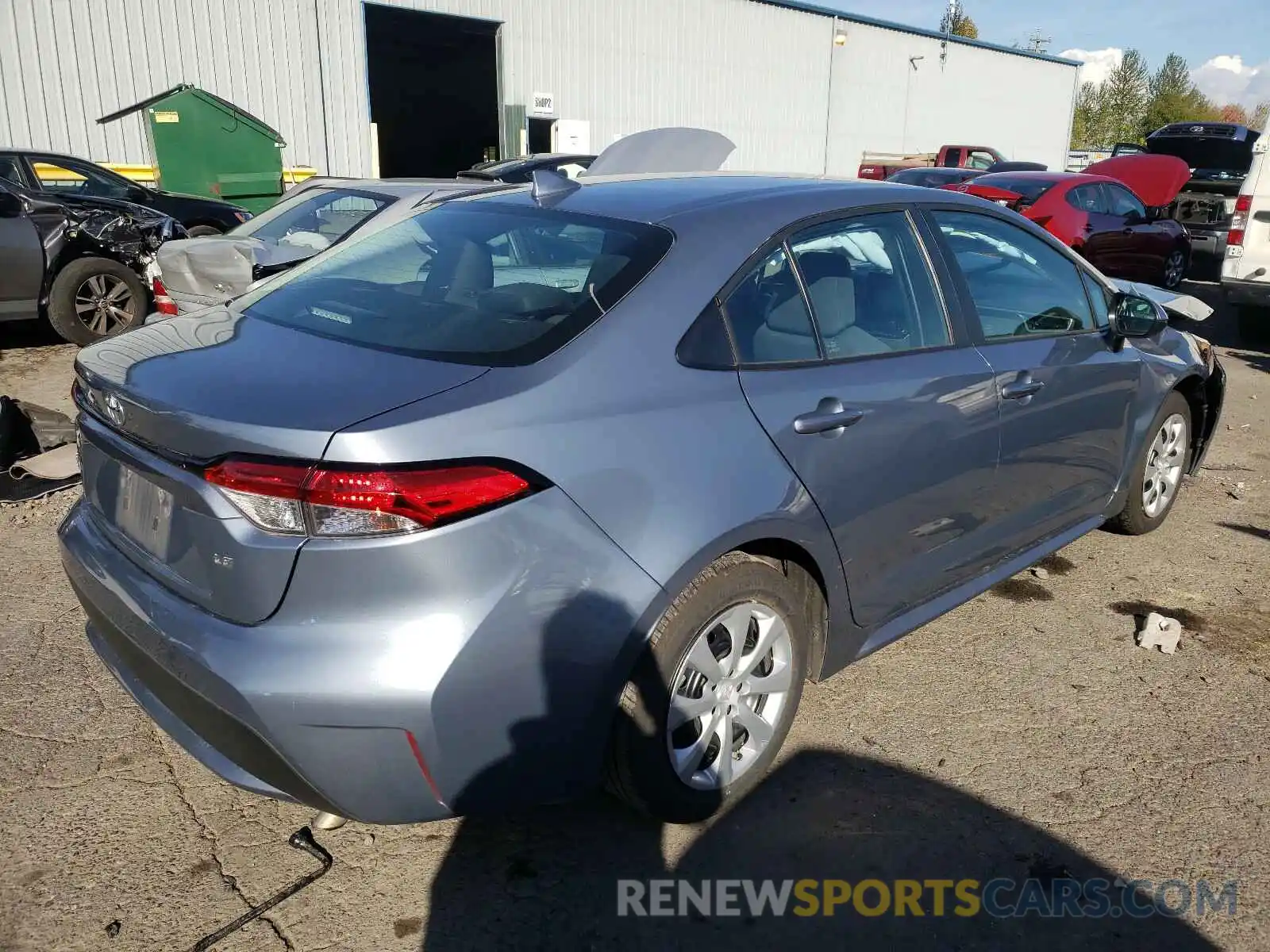 4 Photograph of a damaged car 5YFEPRAE8LP075121 TOYOTA COROLLA 2020