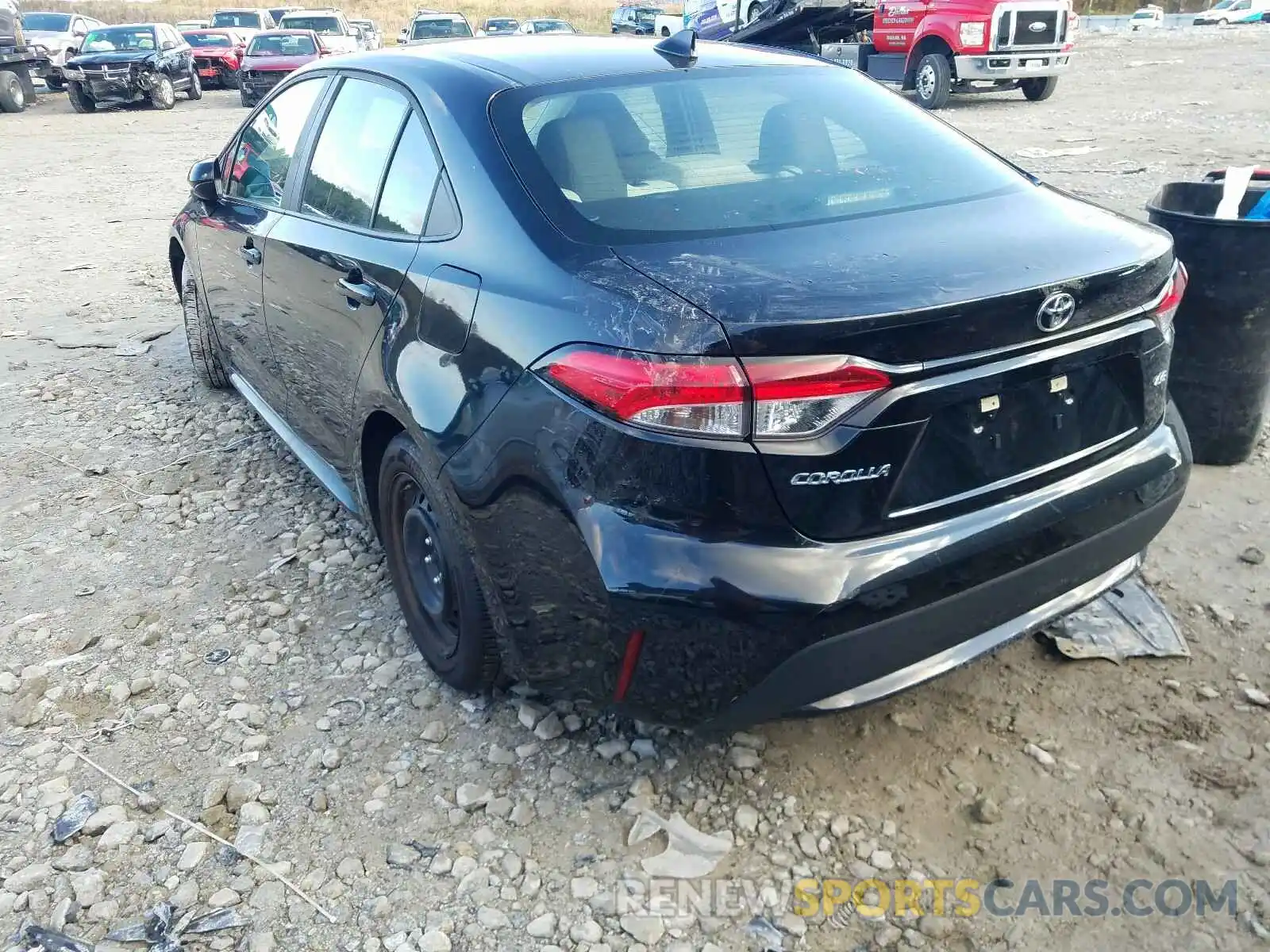 3 Photograph of a damaged car 5YFEPRAE8LP075216 TOYOTA COROLLA 2020