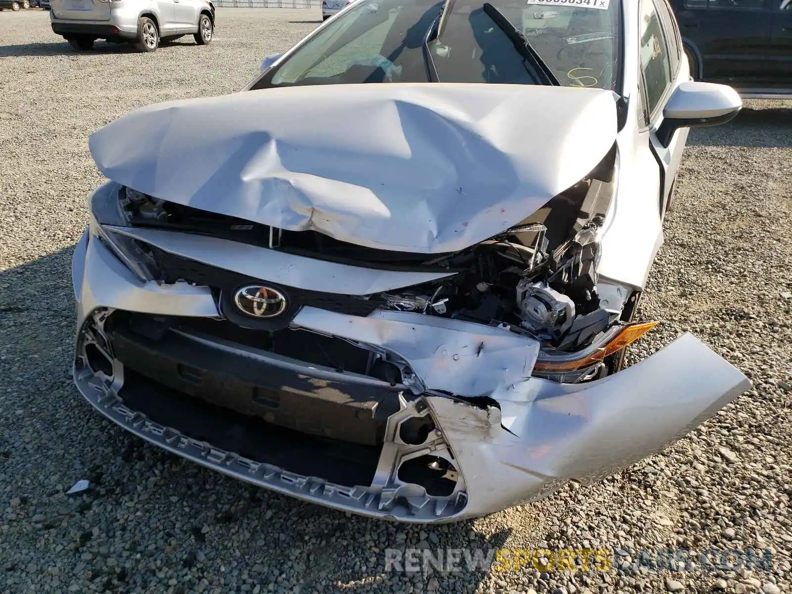 9 Photograph of a damaged car 5YFEPRAE8LP075698 TOYOTA COROLLA 2020