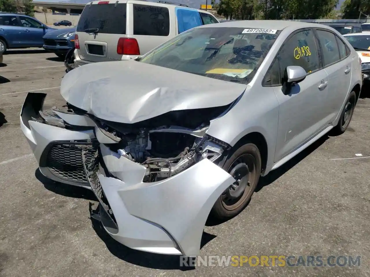 2 Photograph of a damaged car 5YFEPRAE8LP076673 TOYOTA COROLLA 2020