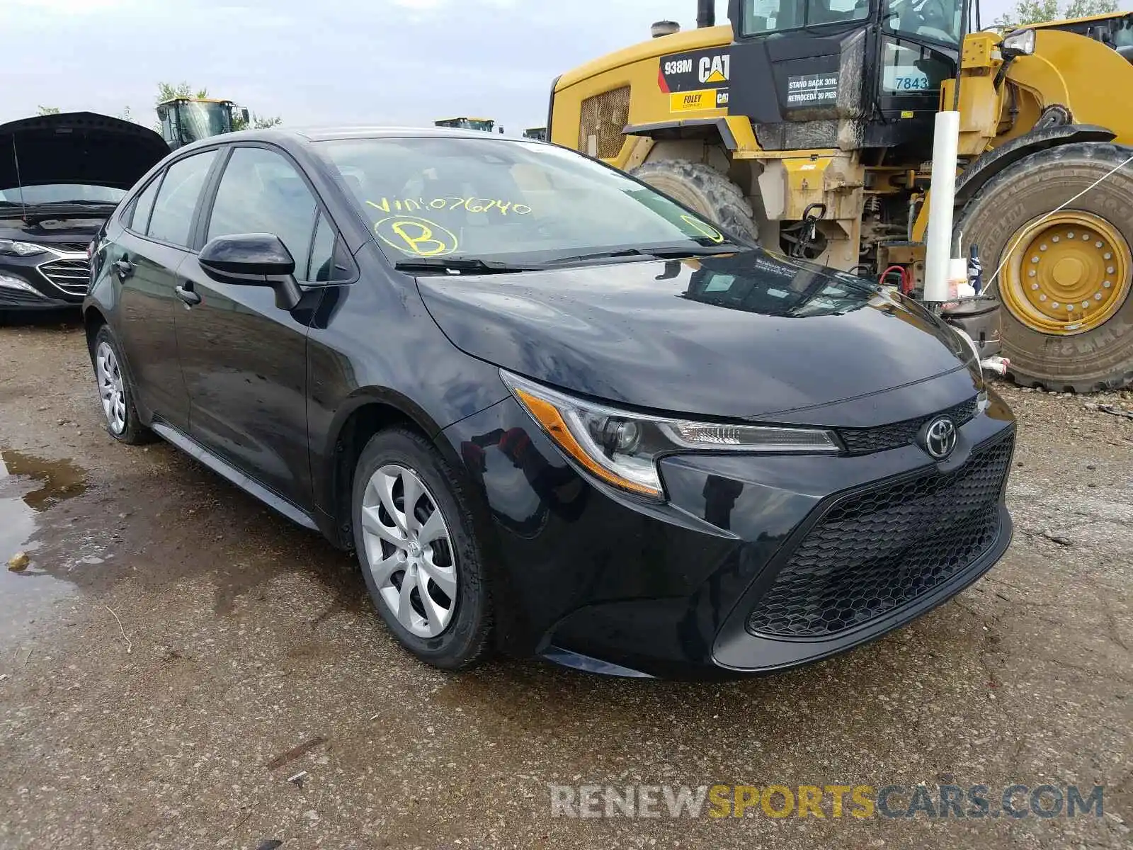 1 Photograph of a damaged car 5YFEPRAE8LP076740 TOYOTA COROLLA 2020