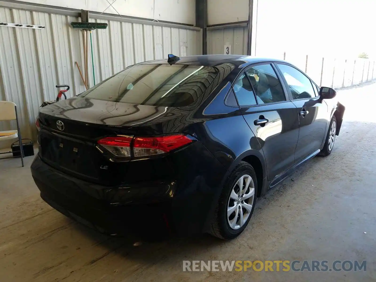 4 Photograph of a damaged car 5YFEPRAE8LP076754 TOYOTA COROLLA 2020