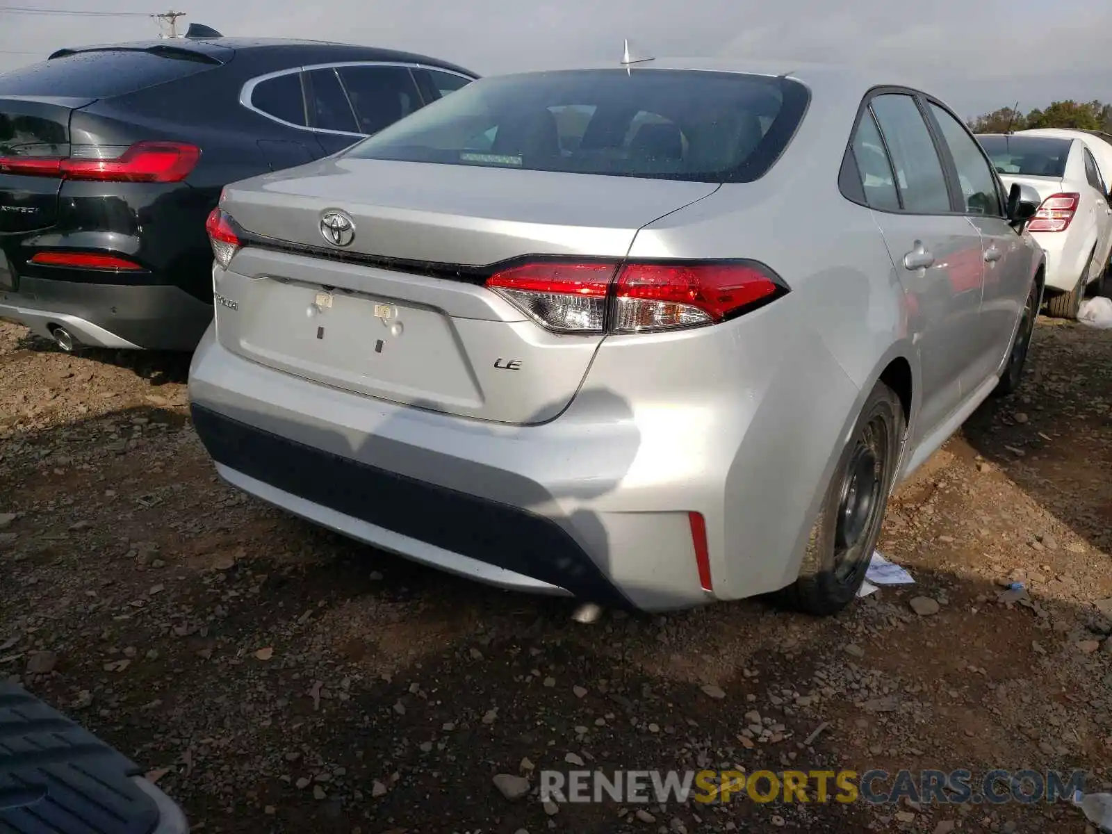 4 Photograph of a damaged car 5YFEPRAE8LP077659 TOYOTA COROLLA 2020