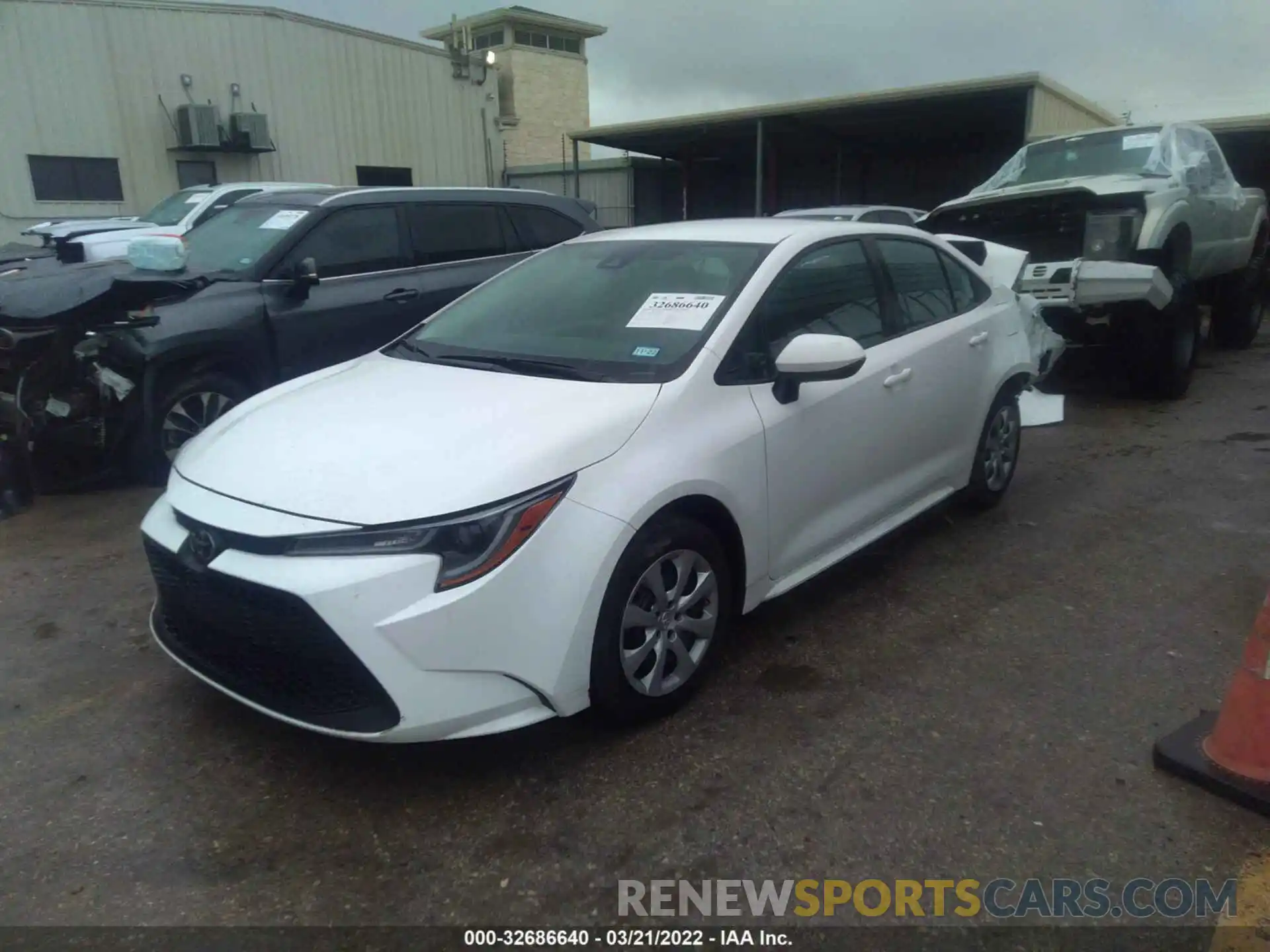 2 Photograph of a damaged car 5YFEPRAE8LP077676 TOYOTA COROLLA 2020