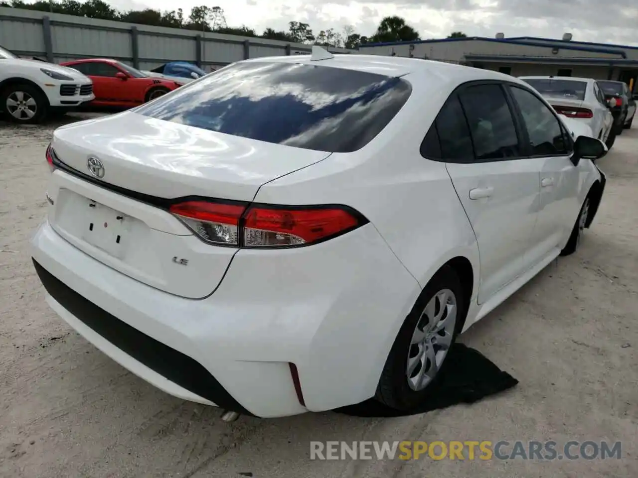 4 Photograph of a damaged car 5YFEPRAE8LP077869 TOYOTA COROLLA 2020