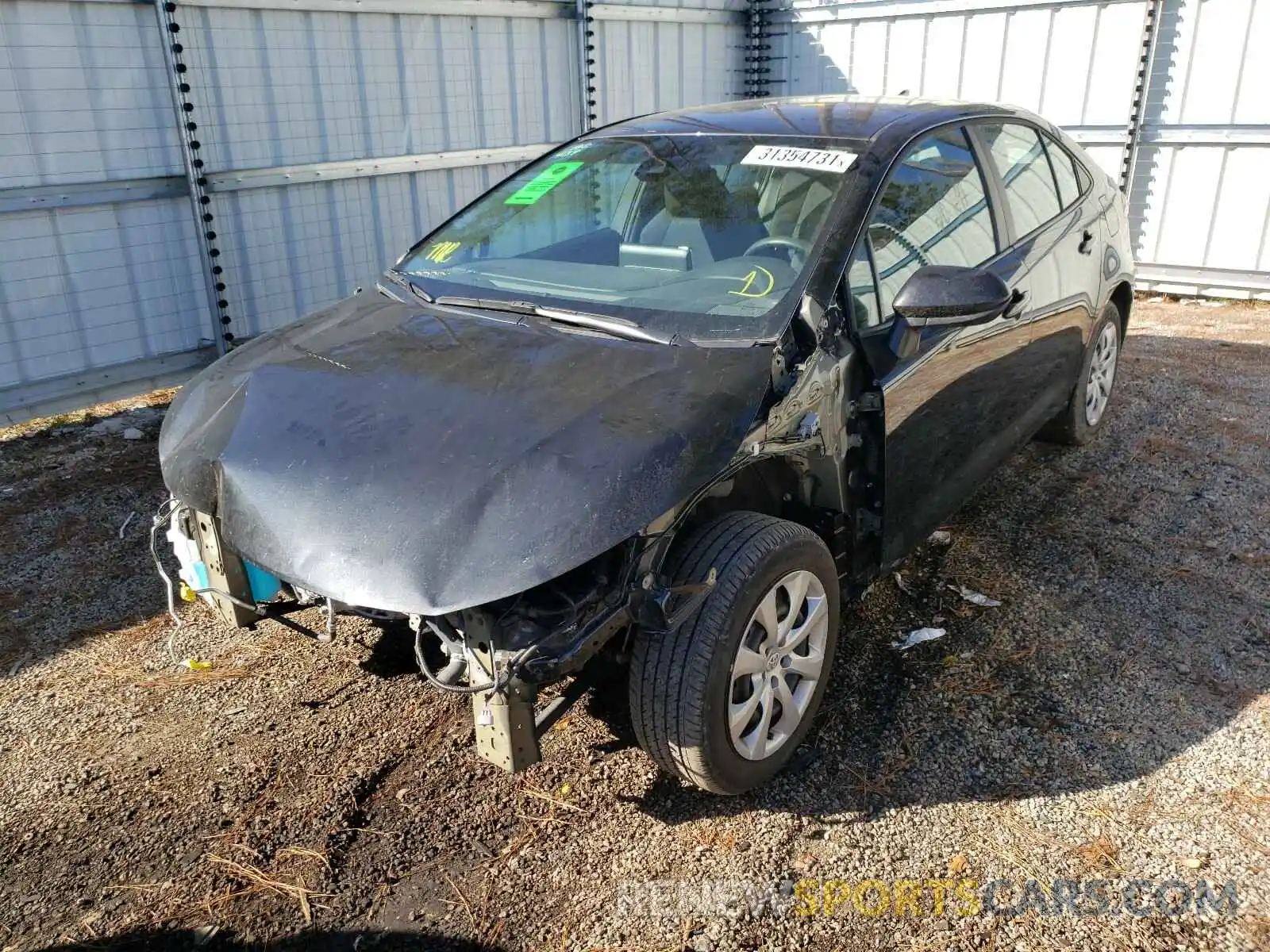 2 Photograph of a damaged car 5YFEPRAE8LP077953 TOYOTA COROLLA 2020