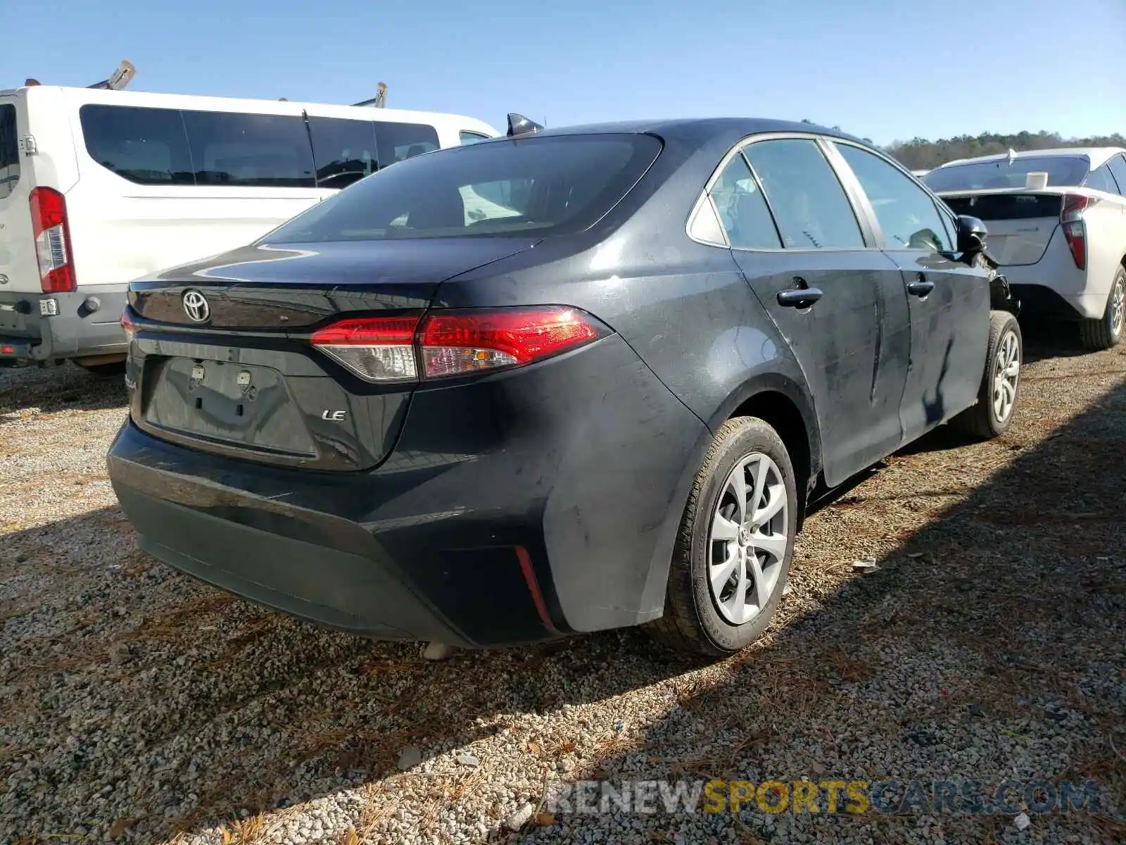 4 Photograph of a damaged car 5YFEPRAE8LP077953 TOYOTA COROLLA 2020