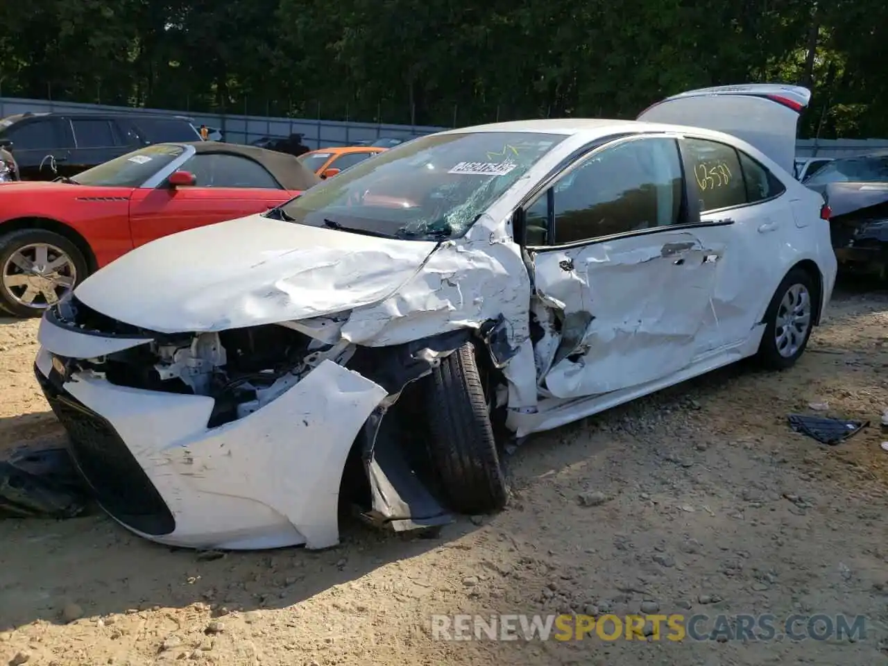 2 Photograph of a damaged car 5YFEPRAE8LP078794 TOYOTA COROLLA 2020