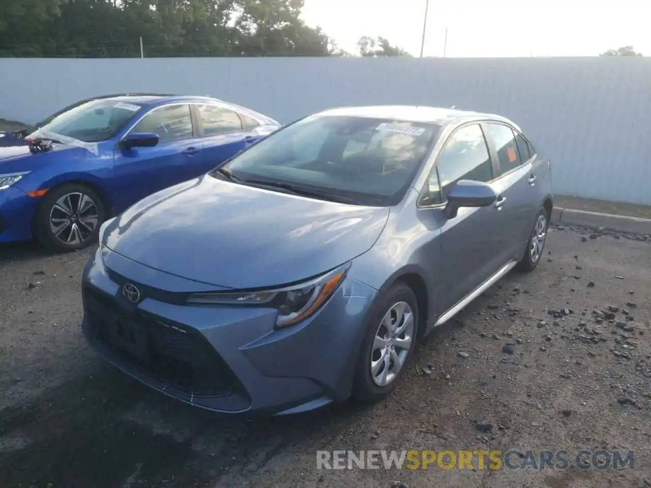 2 Photograph of a damaged car 5YFEPRAE8LP078858 TOYOTA COROLLA 2020