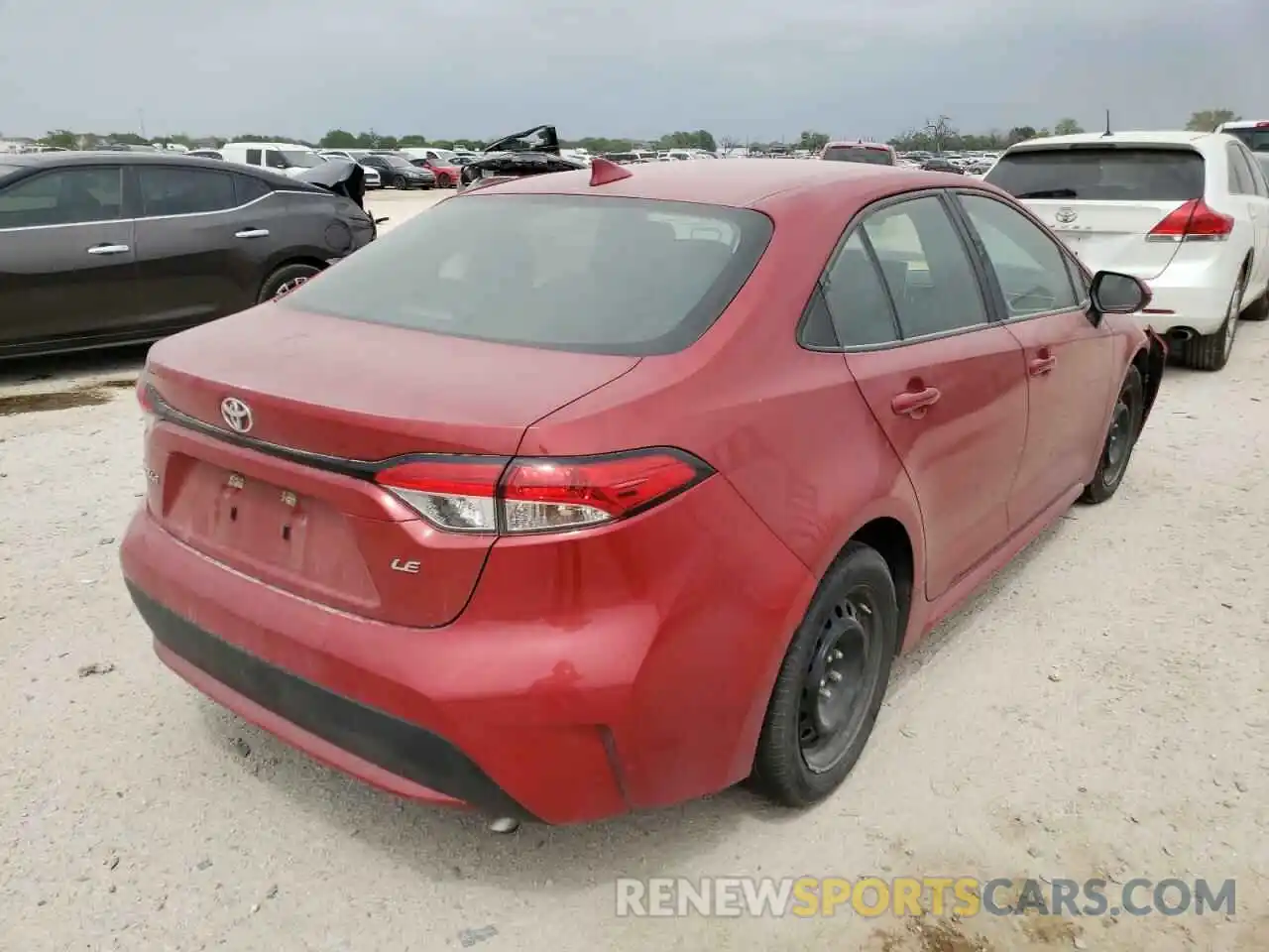 4 Photograph of a damaged car 5YFEPRAE8LP079265 TOYOTA COROLLA 2020