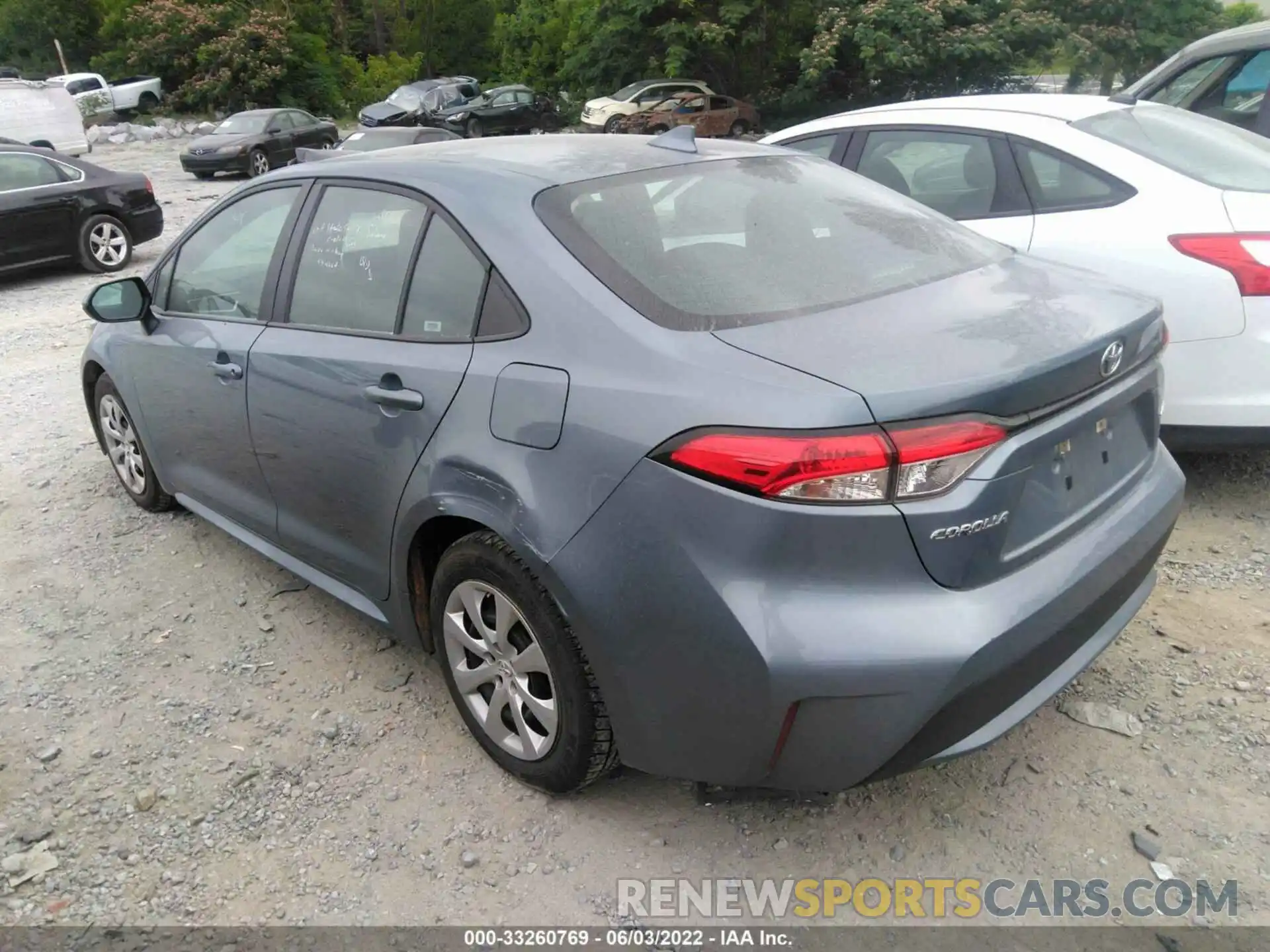 3 Photograph of a damaged car 5YFEPRAE8LP080349 TOYOTA COROLLA 2020