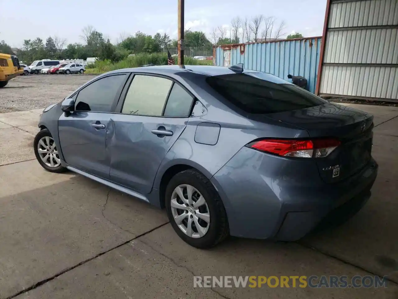 3 Photograph of a damaged car 5YFEPRAE8LP081033 TOYOTA COROLLA 2020