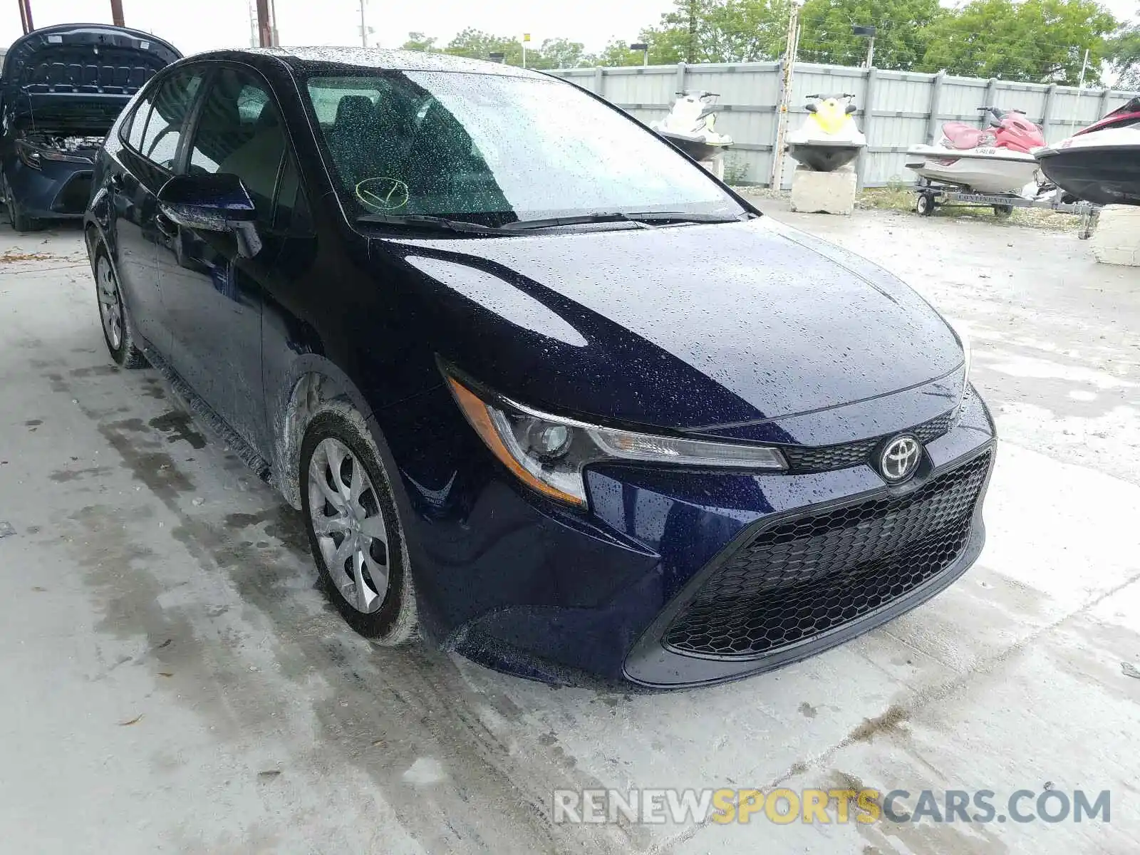 1 Photograph of a damaged car 5YFEPRAE8LP081775 TOYOTA COROLLA 2020