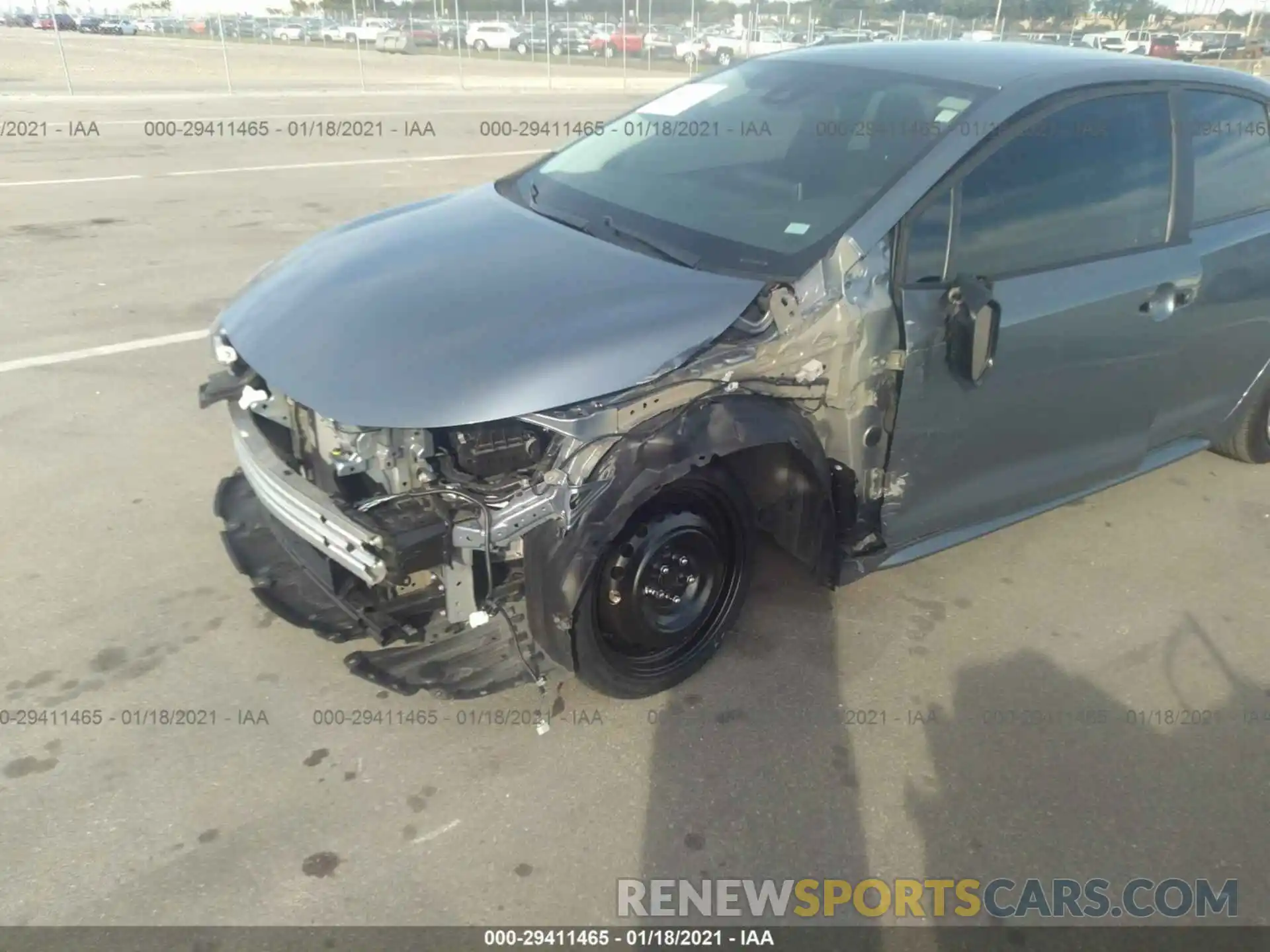6 Photograph of a damaged car 5YFEPRAE8LP082327 TOYOTA COROLLA 2020