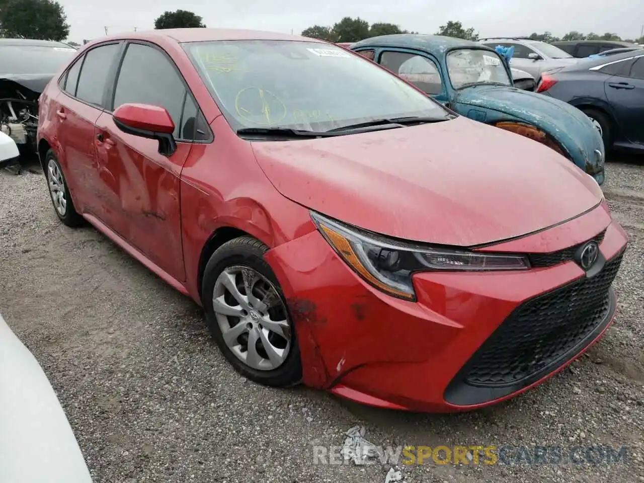 1 Photograph of a damaged car 5YFEPRAE8LP083039 TOYOTA COROLLA 2020