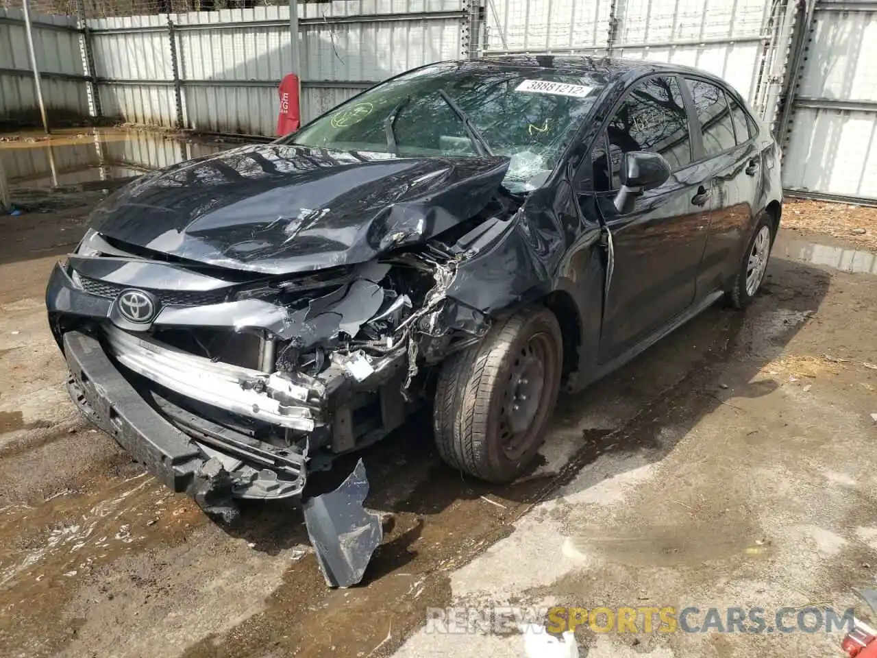 2 Photograph of a damaged car 5YFEPRAE8LP083347 TOYOTA COROLLA 2020