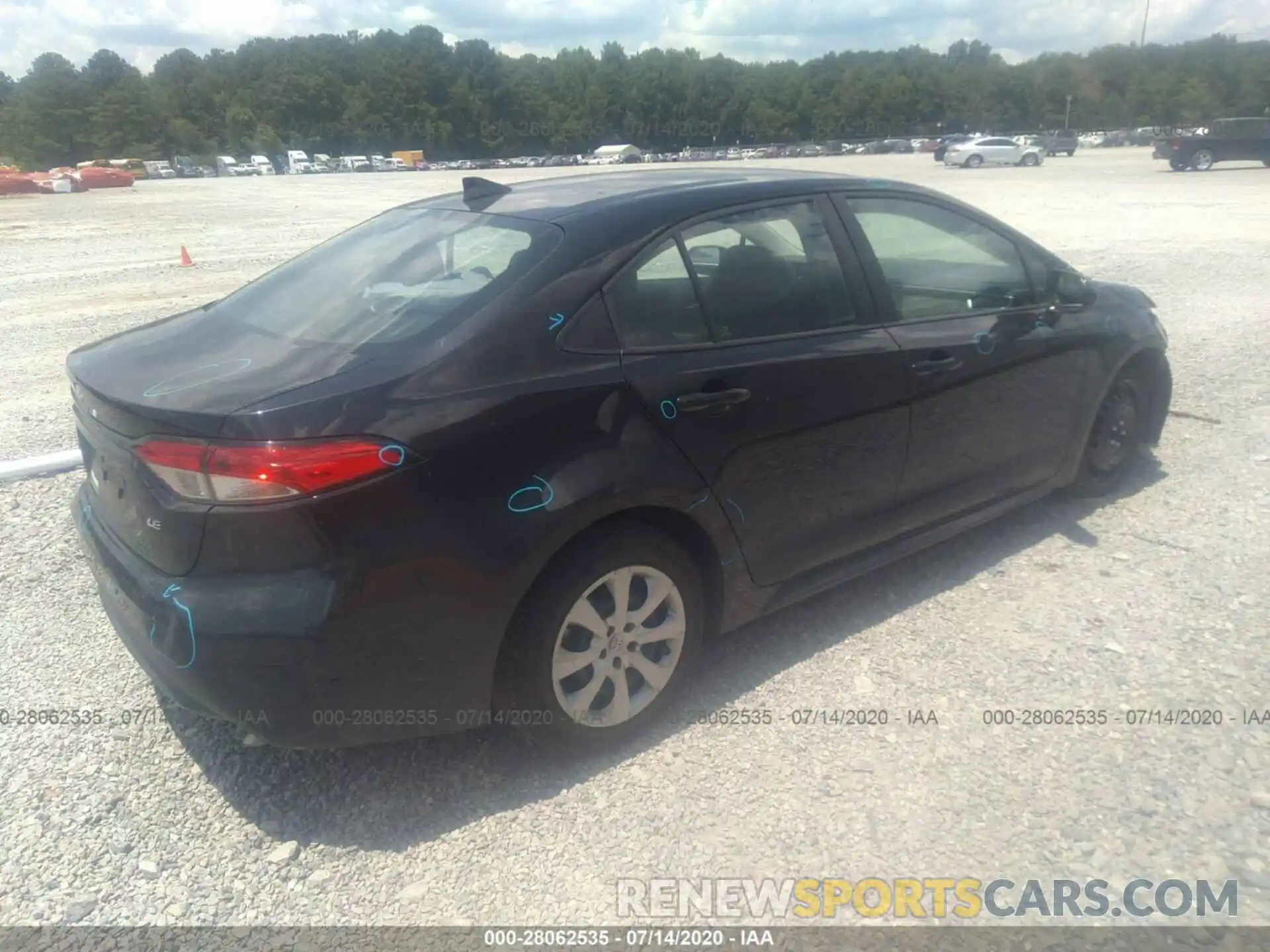 4 Photograph of a damaged car 5YFEPRAE8LP083980 TOYOTA COROLLA 2020