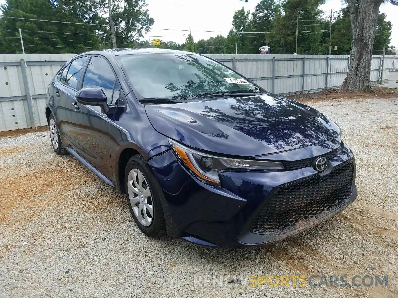 1 Photograph of a damaged car 5YFEPRAE8LP085101 TOYOTA COROLLA 2020