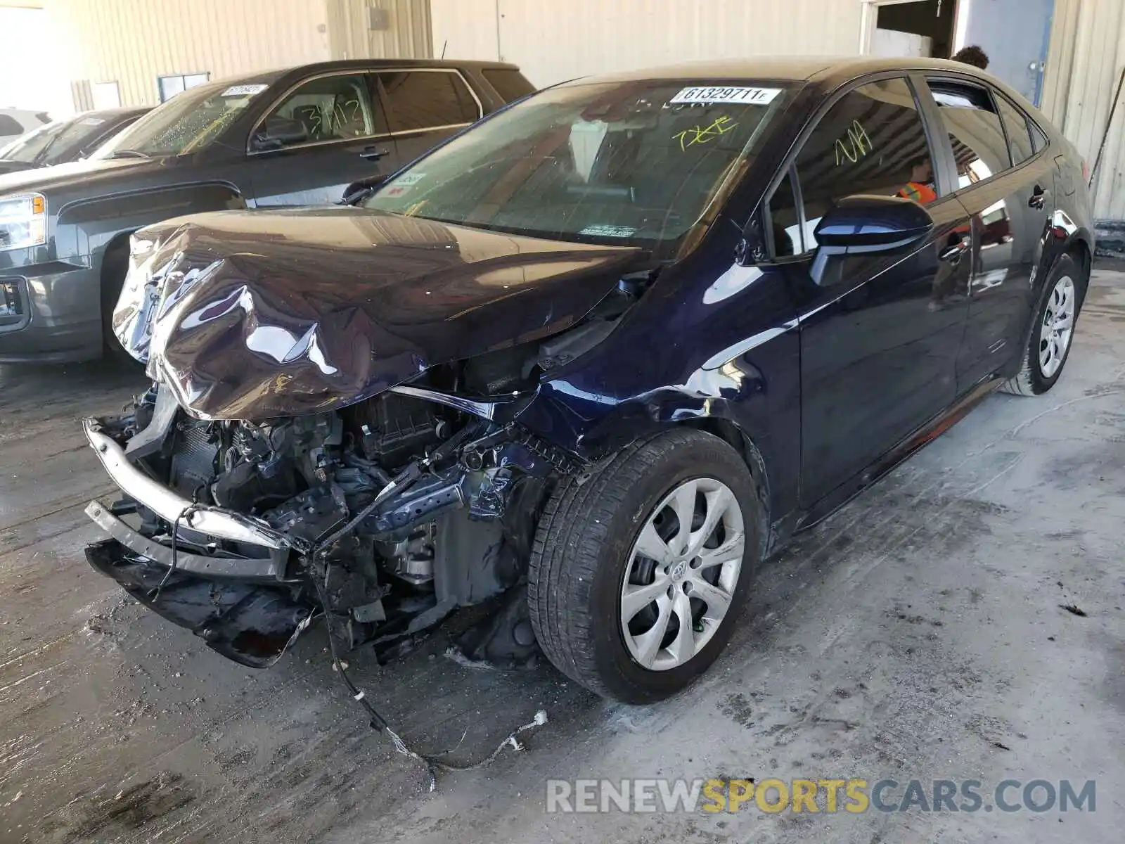 9 Photograph of a damaged car 5YFEPRAE8LP085549 TOYOTA COROLLA 2020