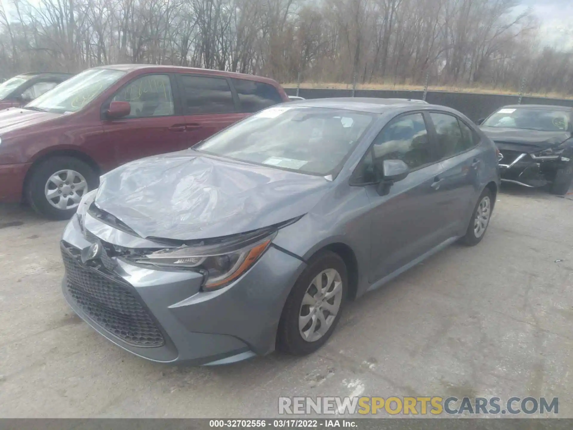 2 Photograph of a damaged car 5YFEPRAE8LP085972 TOYOTA COROLLA 2020