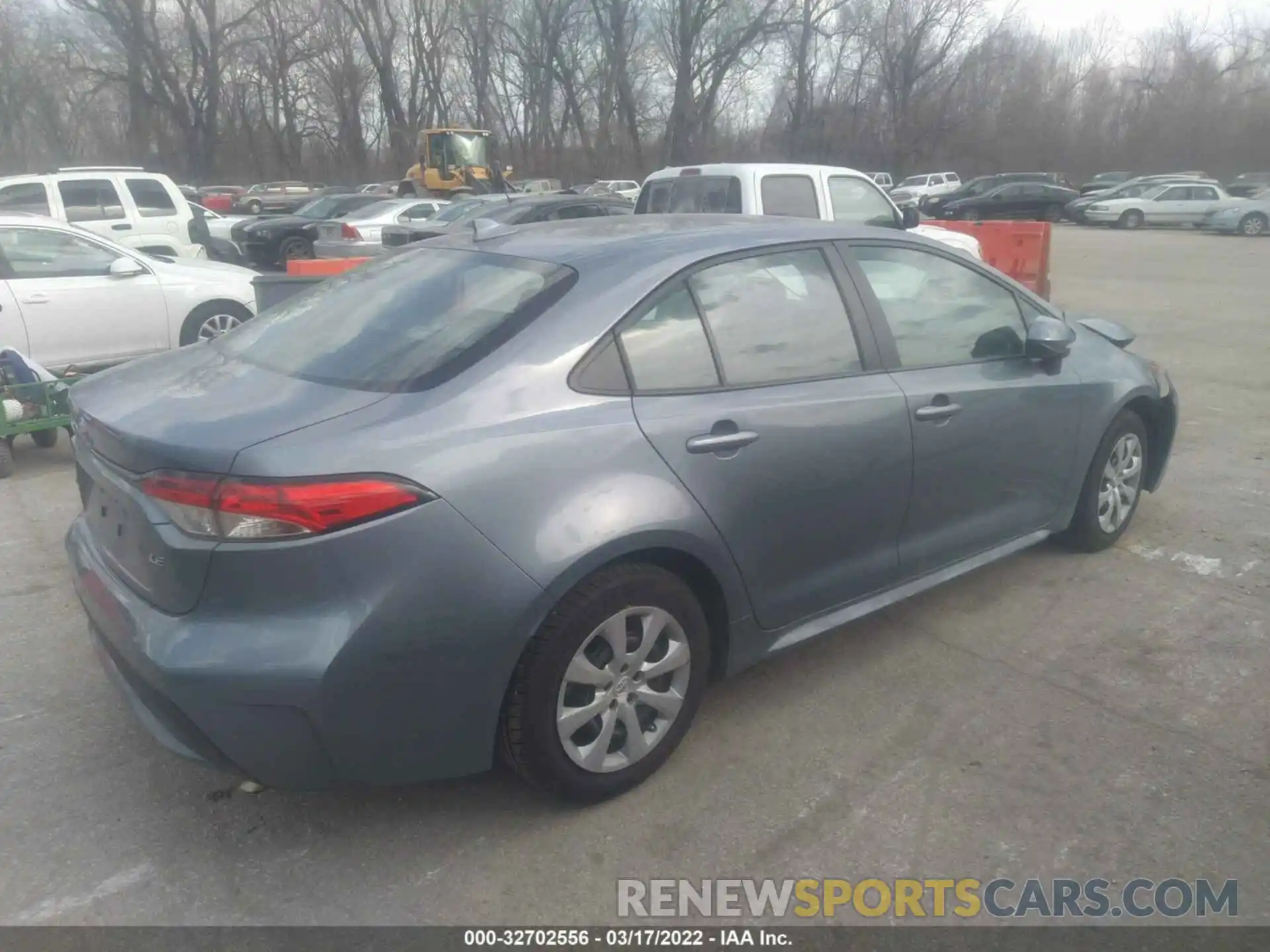 4 Photograph of a damaged car 5YFEPRAE8LP085972 TOYOTA COROLLA 2020