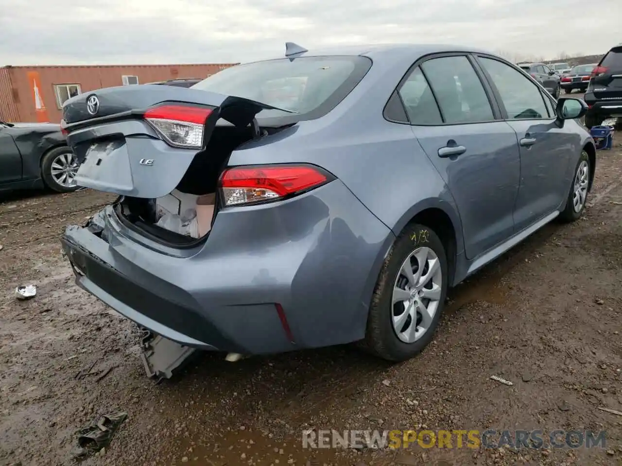 4 Photograph of a damaged car 5YFEPRAE8LP086345 TOYOTA COROLLA 2020