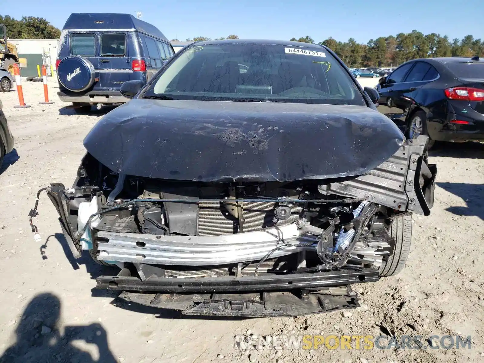 9 Photograph of a damaged car 5YFEPRAE8LP087754 TOYOTA COROLLA 2020