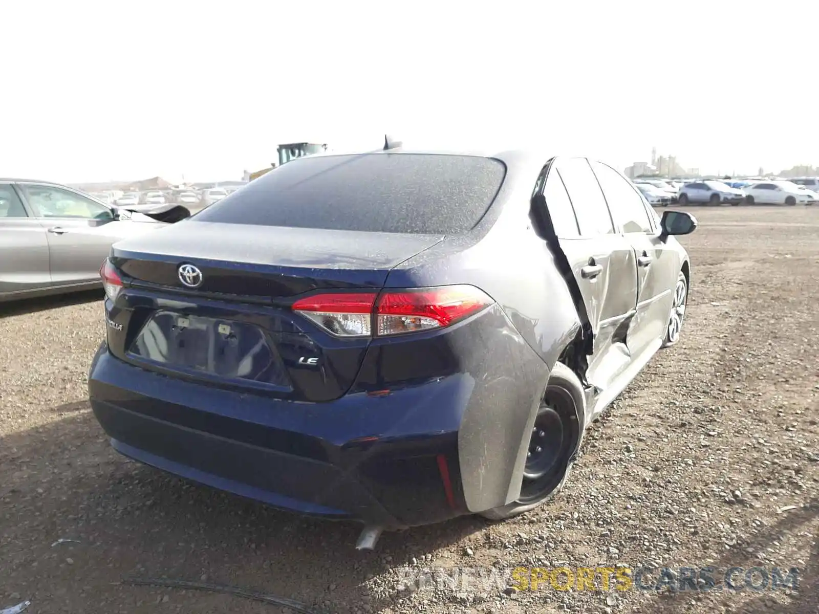 4 Photograph of a damaged car 5YFEPRAE8LP088323 TOYOTA COROLLA 2020