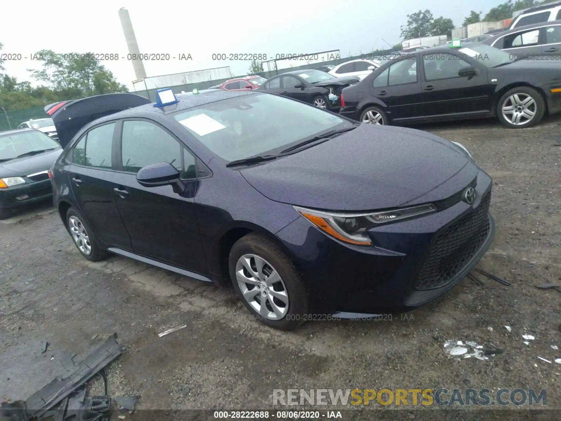 1 Photograph of a damaged car 5YFEPRAE8LP088337 TOYOTA COROLLA 2020