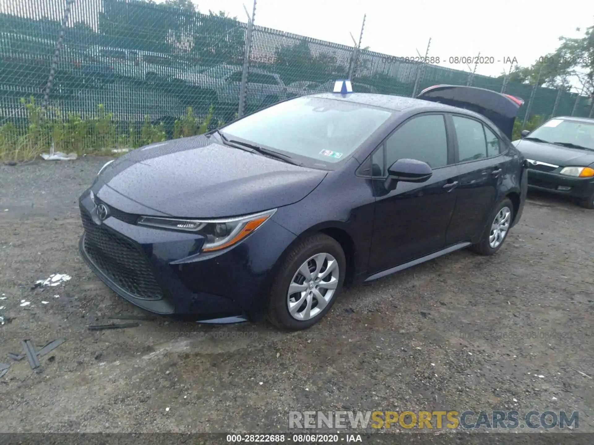 2 Photograph of a damaged car 5YFEPRAE8LP088337 TOYOTA COROLLA 2020