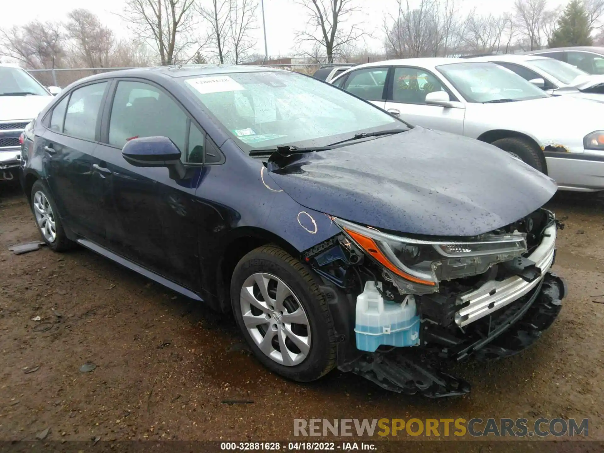 1 Photograph of a damaged car 5YFEPRAE8LP089455 TOYOTA COROLLA 2020