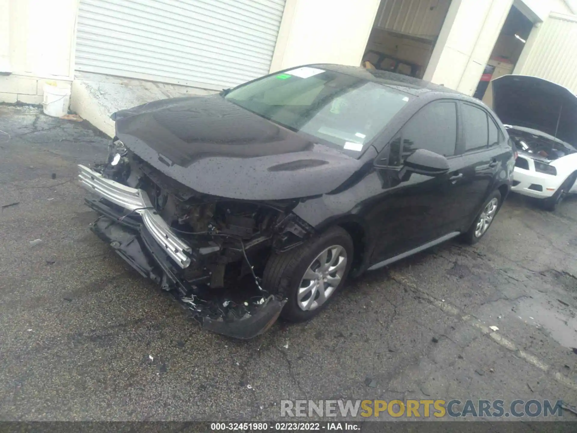 2 Photograph of a damaged car 5YFEPRAE8LP089908 TOYOTA COROLLA 2020