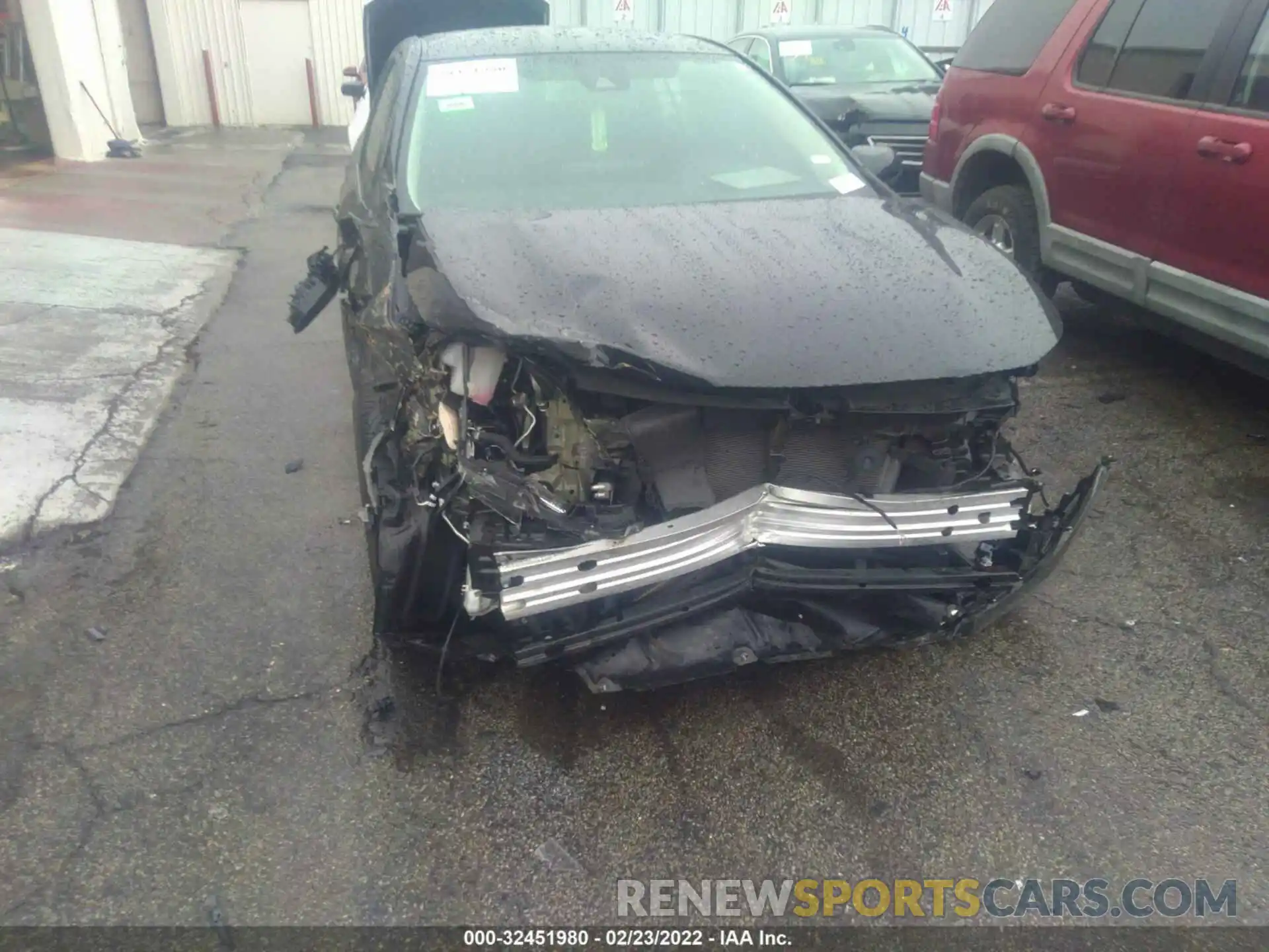 6 Photograph of a damaged car 5YFEPRAE8LP089908 TOYOTA COROLLA 2020