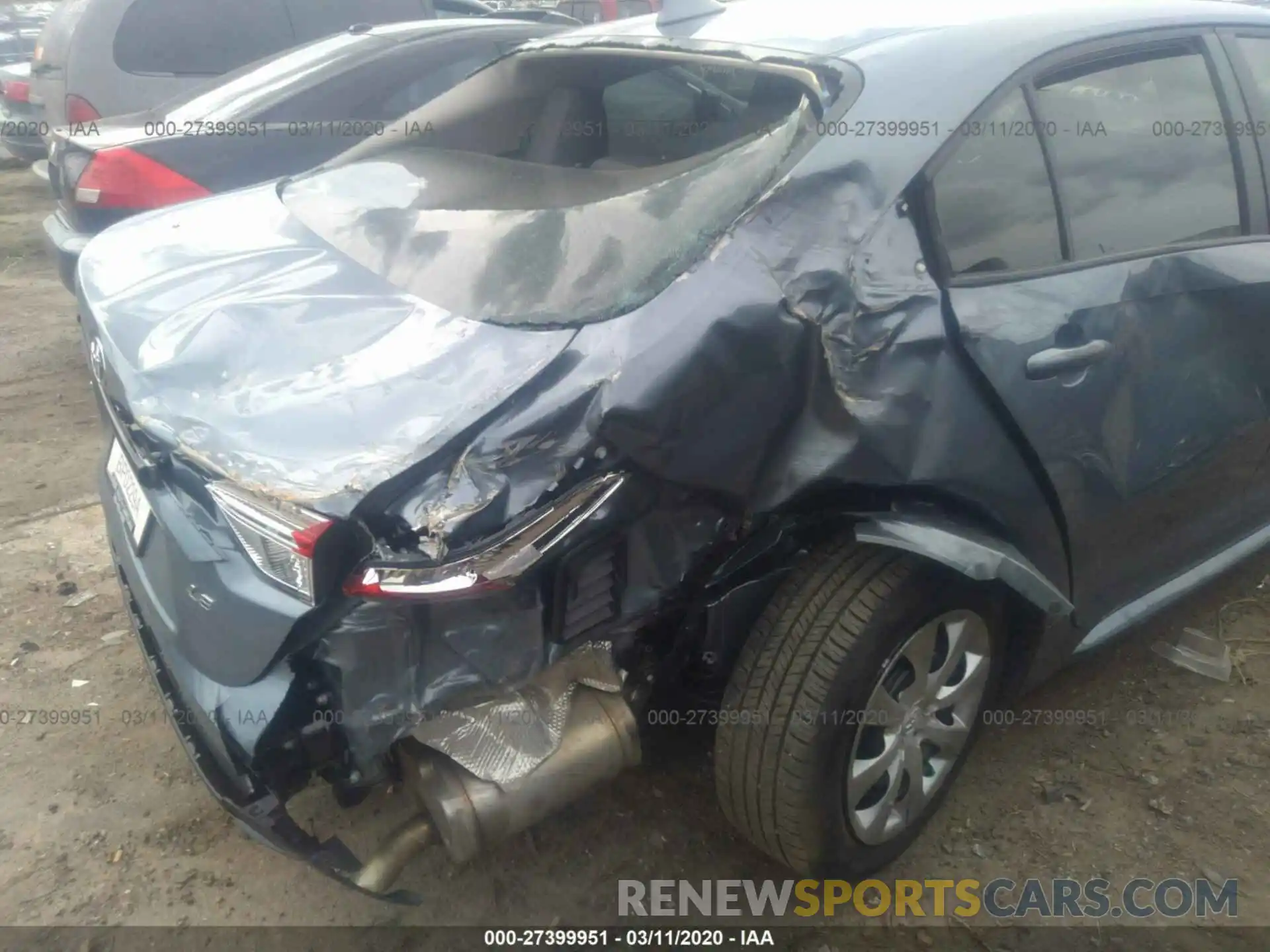 6 Photograph of a damaged car 5YFEPRAE8LP090122 TOYOTA COROLLA 2020