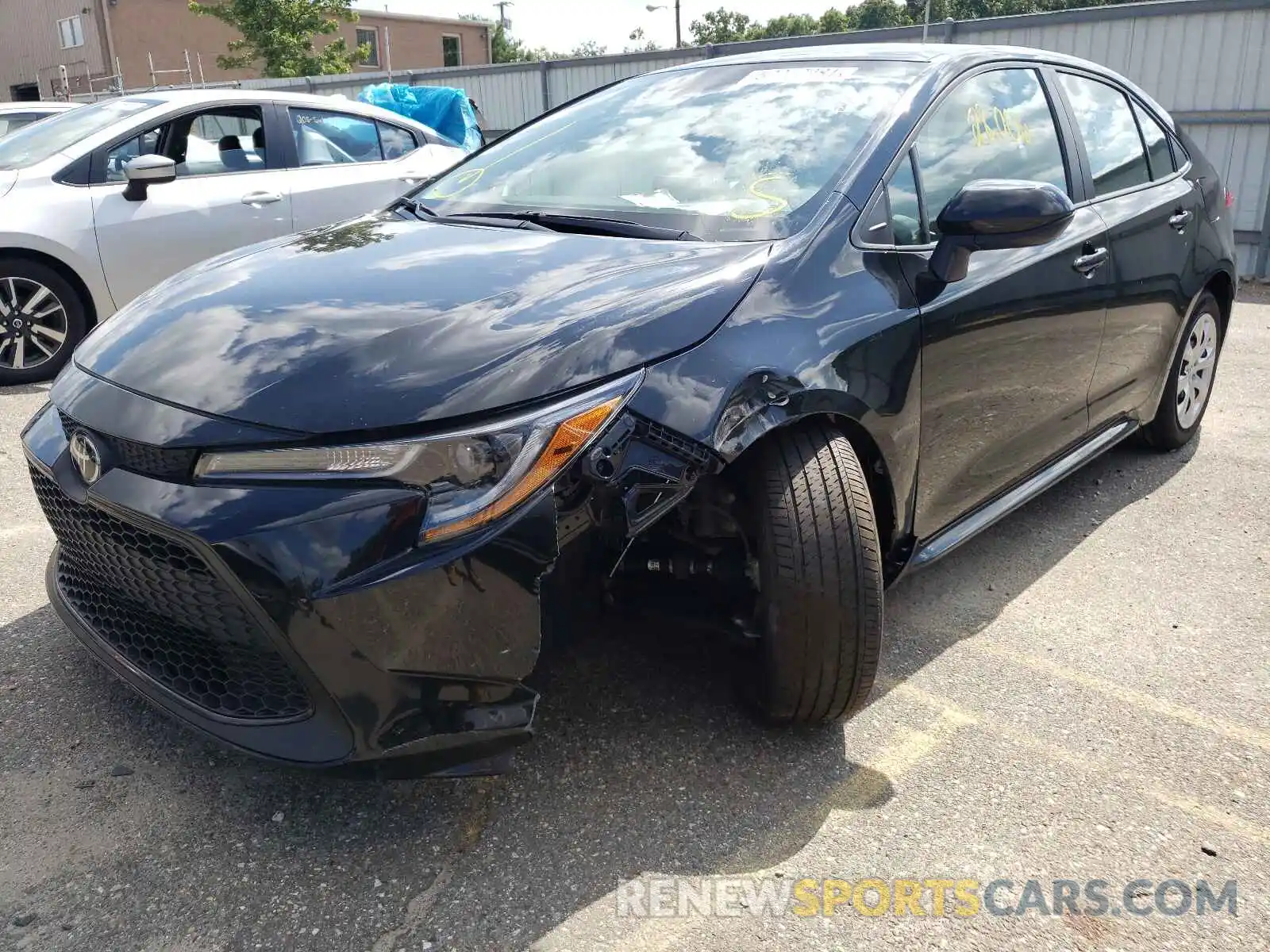 2 Photograph of a damaged car 5YFEPRAE8LP090962 TOYOTA COROLLA 2020