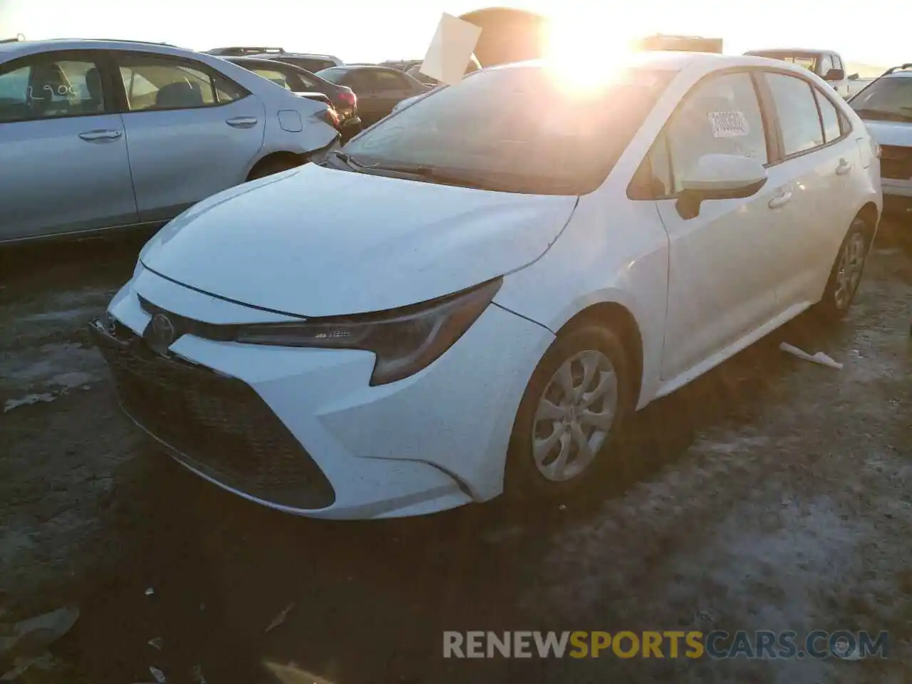 2 Photograph of a damaged car 5YFEPRAE8LP092047 TOYOTA COROLLA 2020