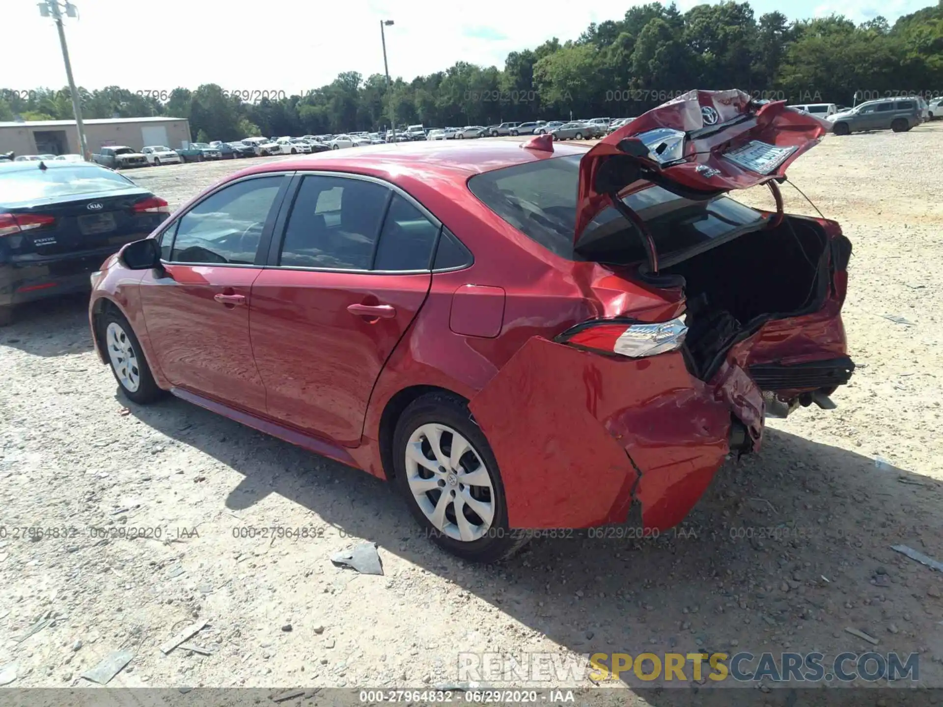 3 Photograph of a damaged car 5YFEPRAE8LP092100 TOYOTA COROLLA 2020