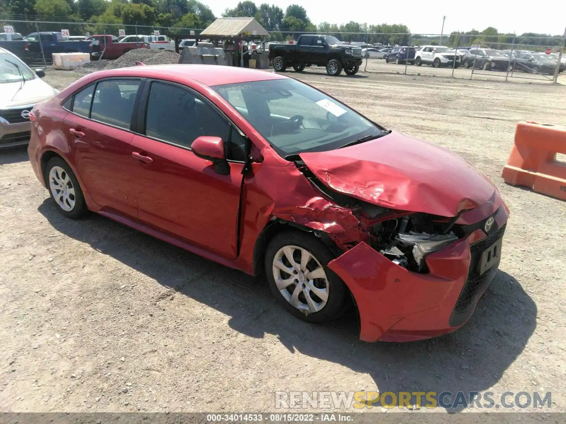 1 Photograph of a damaged car 5YFEPRAE8LP093313 TOYOTA COROLLA 2020