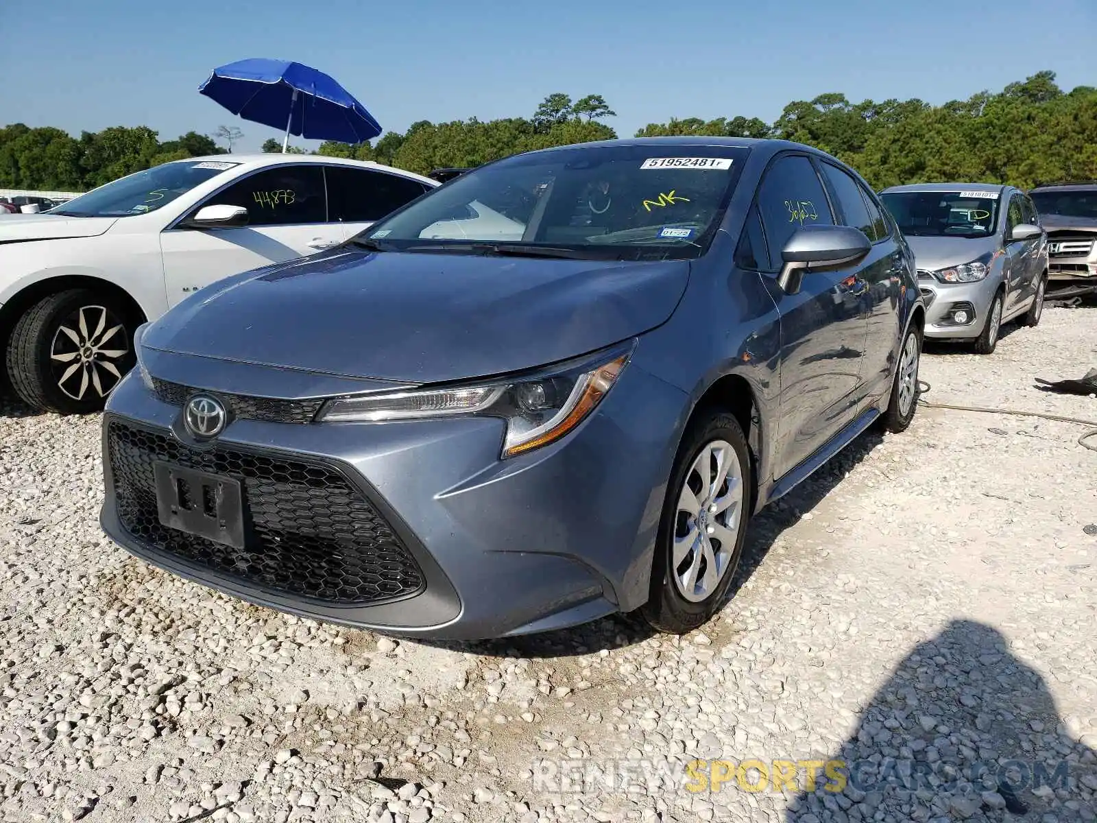 2 Photograph of a damaged car 5YFEPRAE8LP093750 TOYOTA COROLLA 2020