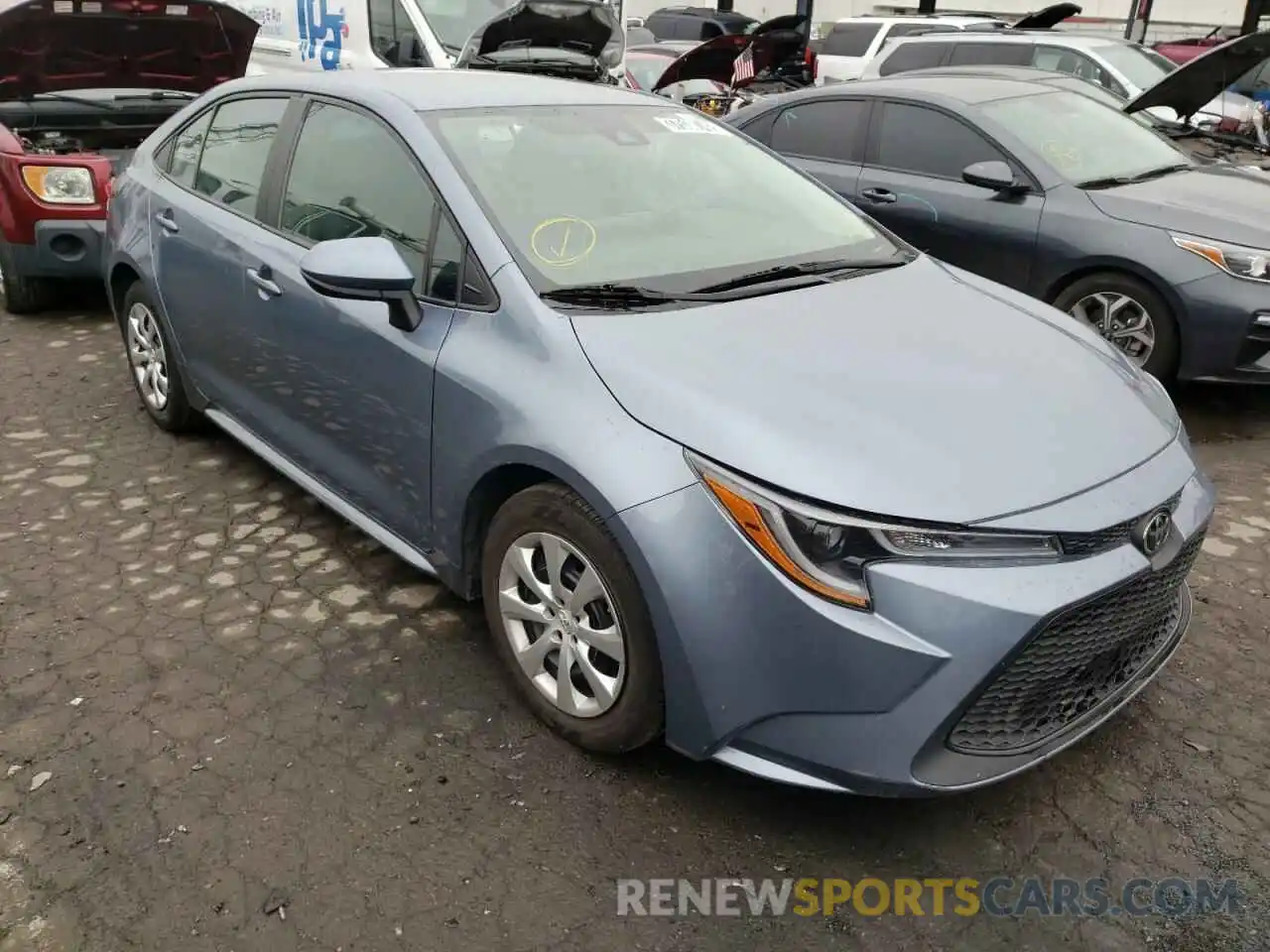 1 Photograph of a damaged car 5YFEPRAE8LP095577 TOYOTA COROLLA 2020