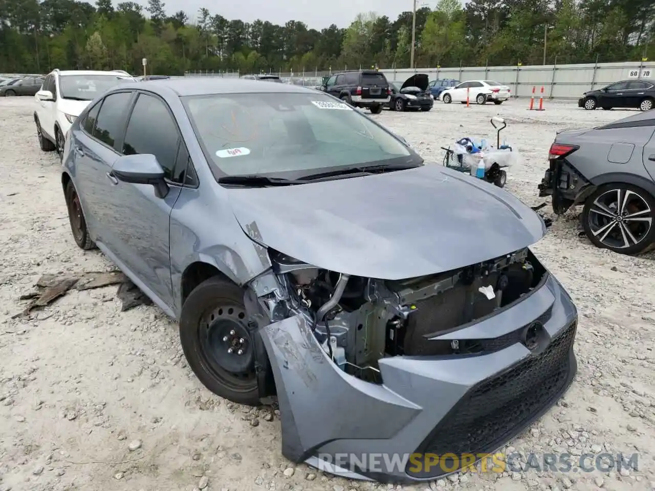 1 Photograph of a damaged car 5YFEPRAE8LP095756 TOYOTA COROLLA 2020