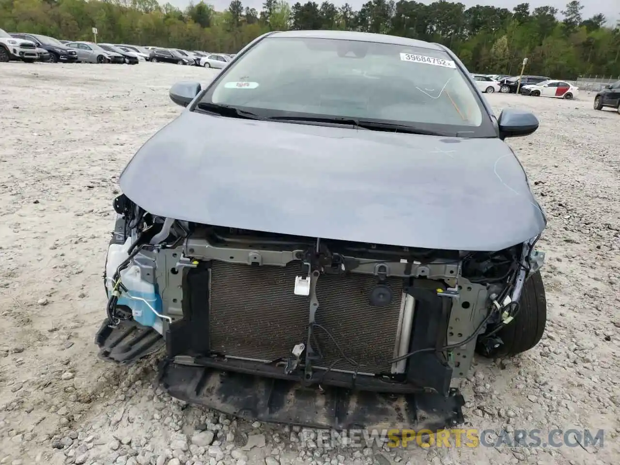 9 Photograph of a damaged car 5YFEPRAE8LP095756 TOYOTA COROLLA 2020