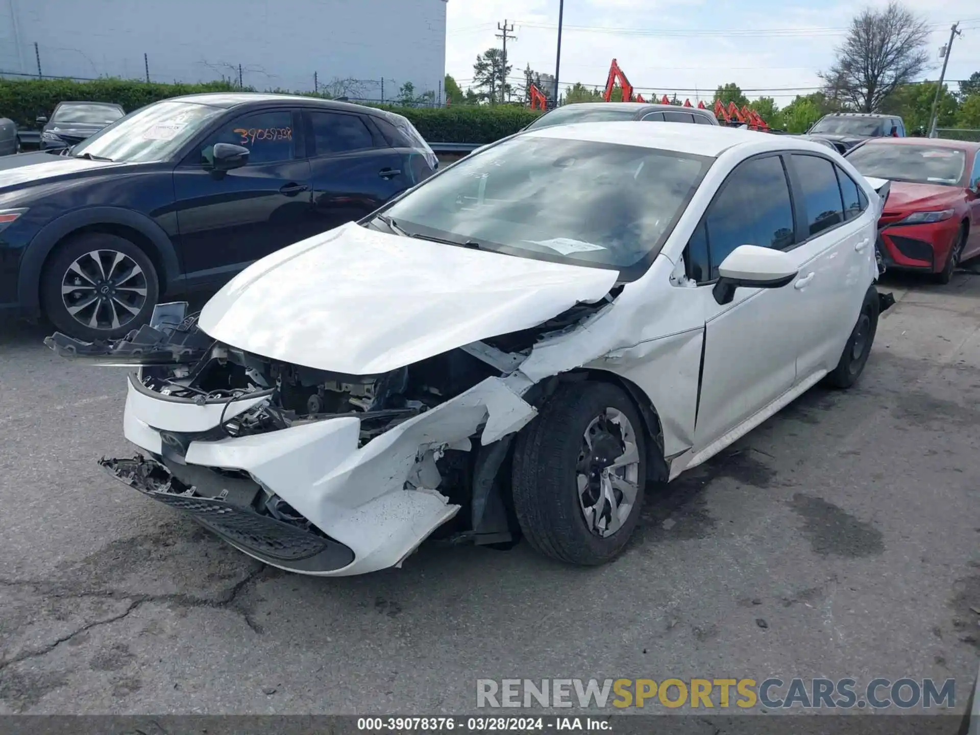 2 Photograph of a damaged car 5YFEPRAE8LP096132 TOYOTA COROLLA 2020