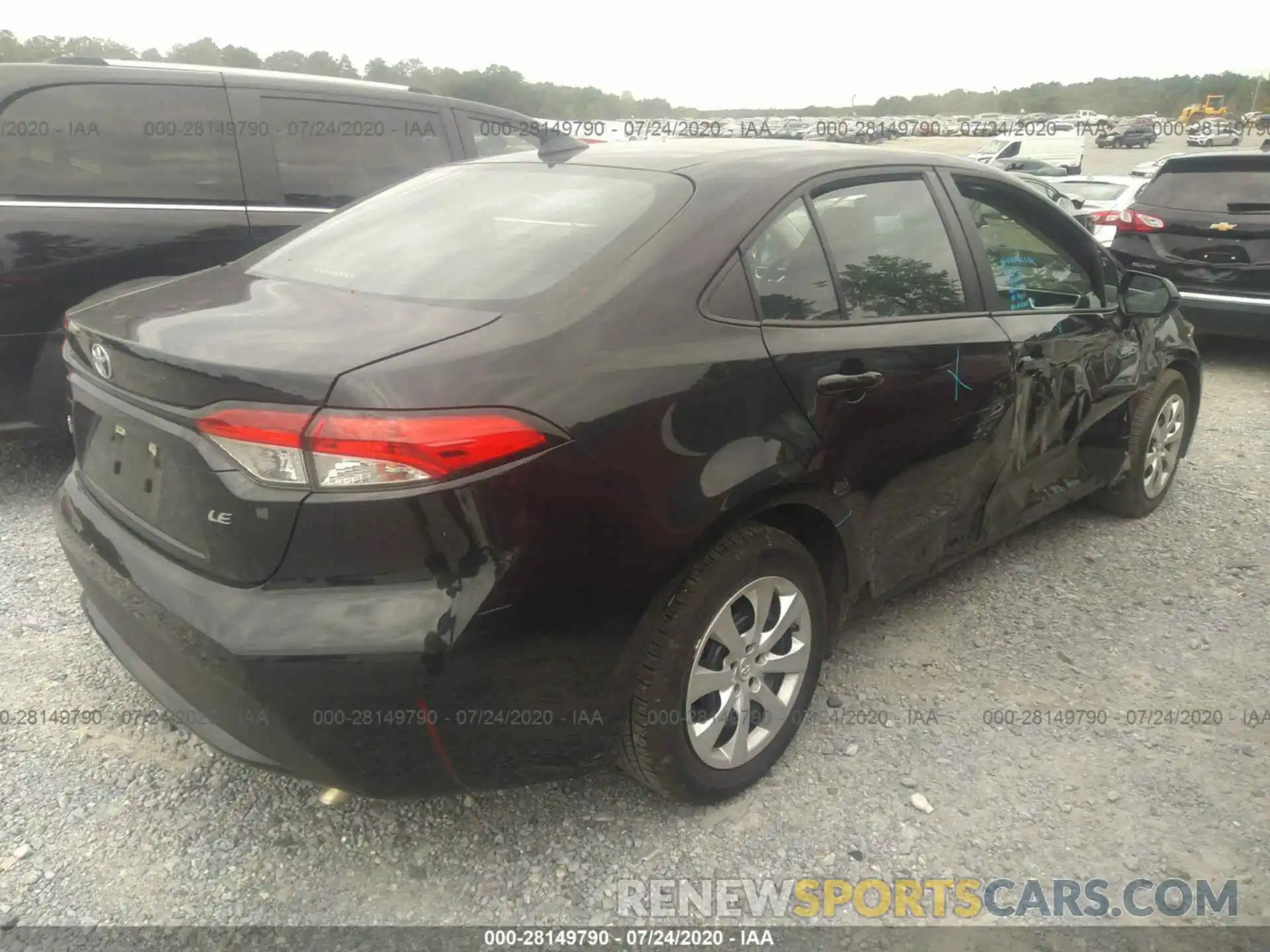 4 Photograph of a damaged car 5YFEPRAE8LP096468 TOYOTA COROLLA 2020