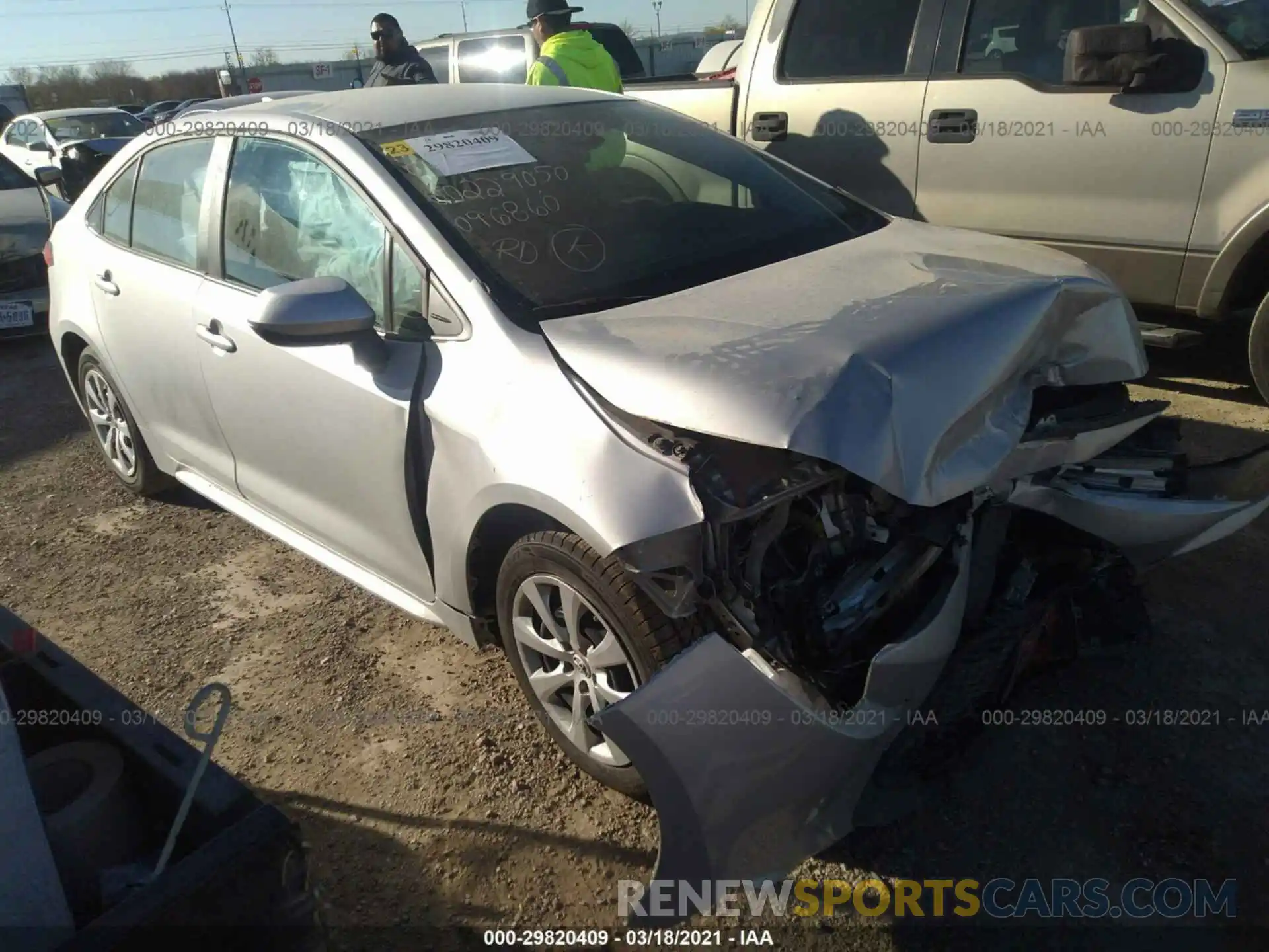 1 Photograph of a damaged car 5YFEPRAE8LP096860 TOYOTA COROLLA 2020