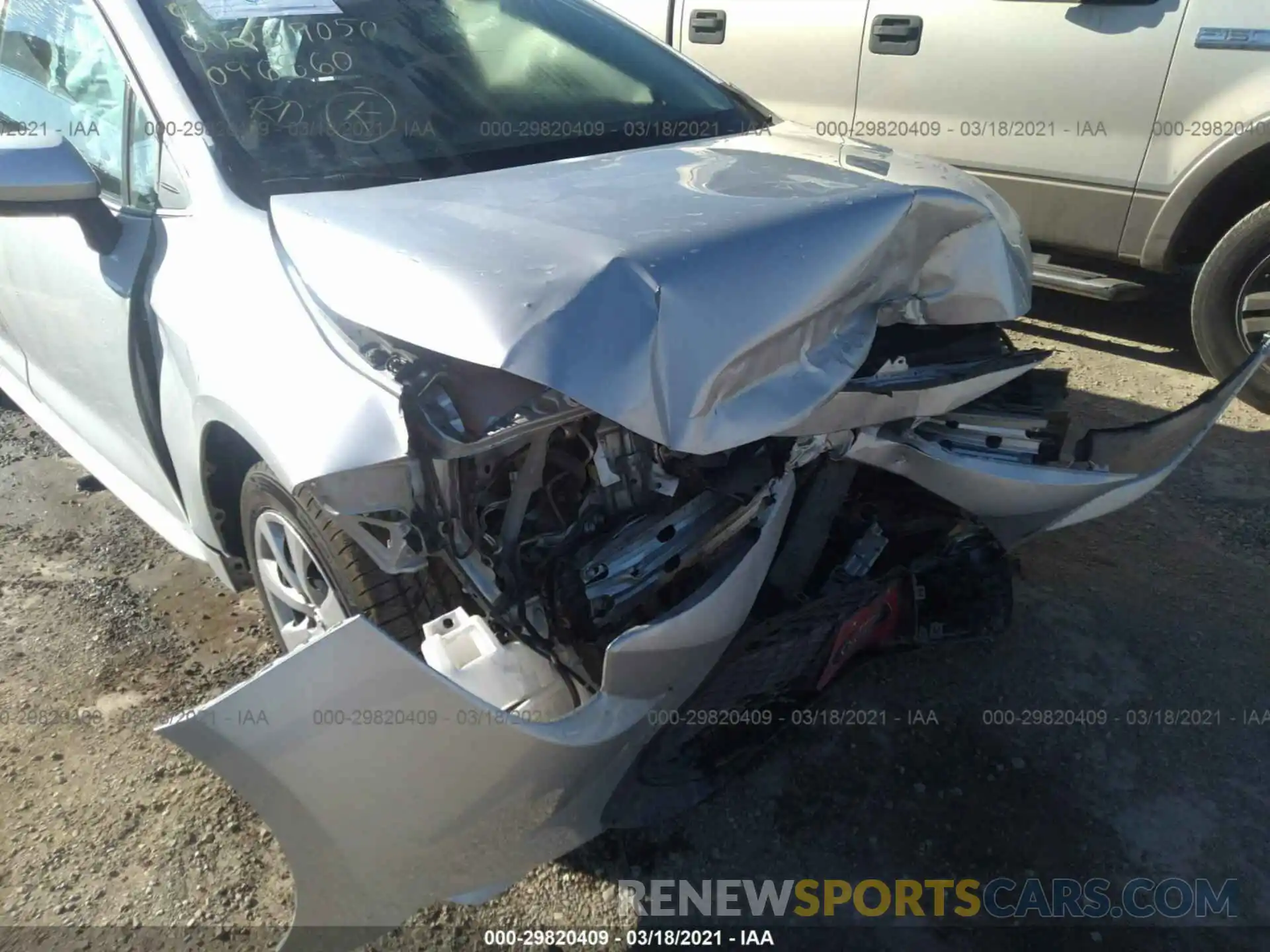 6 Photograph of a damaged car 5YFEPRAE8LP096860 TOYOTA COROLLA 2020