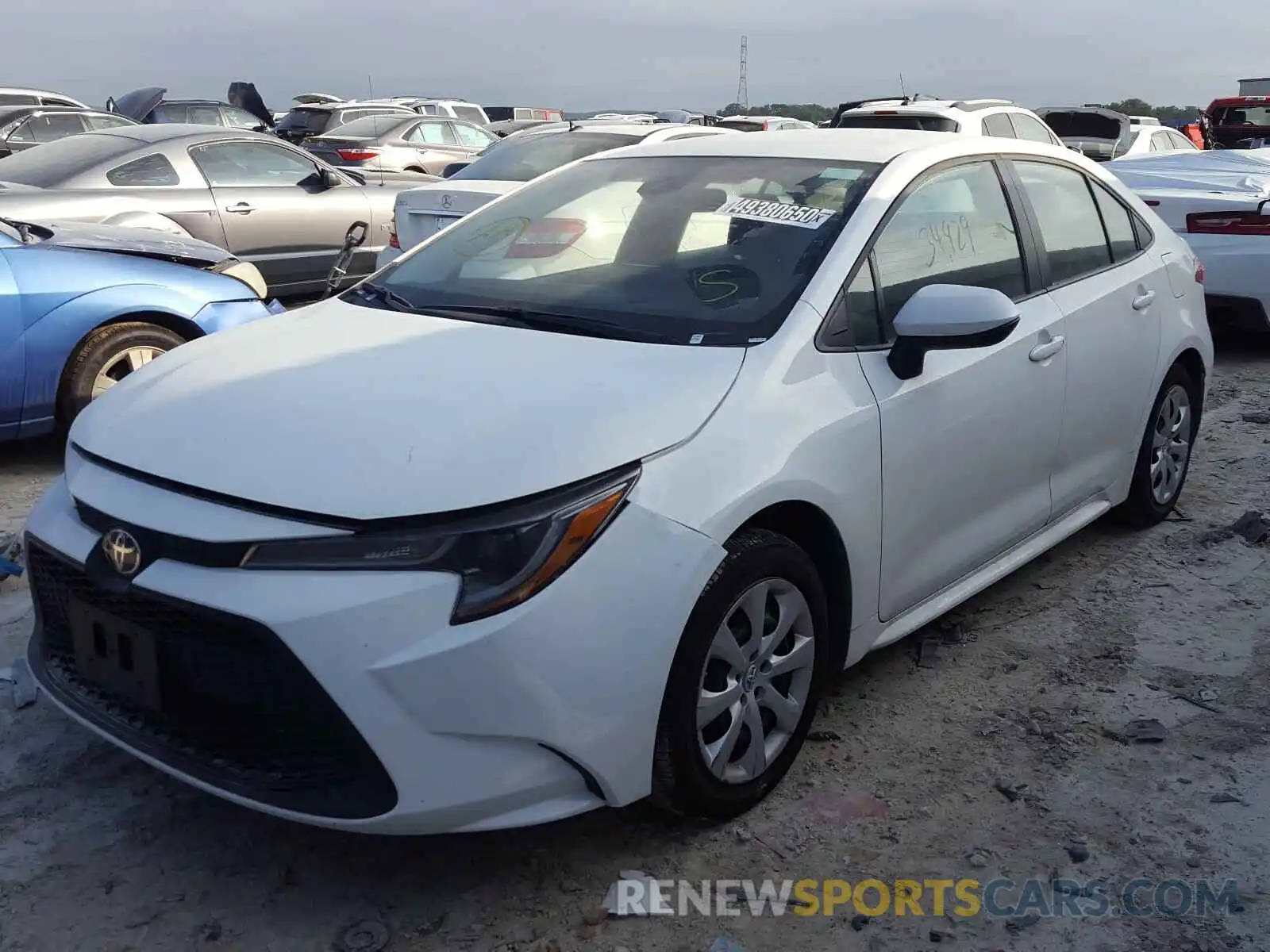 2 Photograph of a damaged car 5YFEPRAE8LP097183 TOYOTA COROLLA 2020